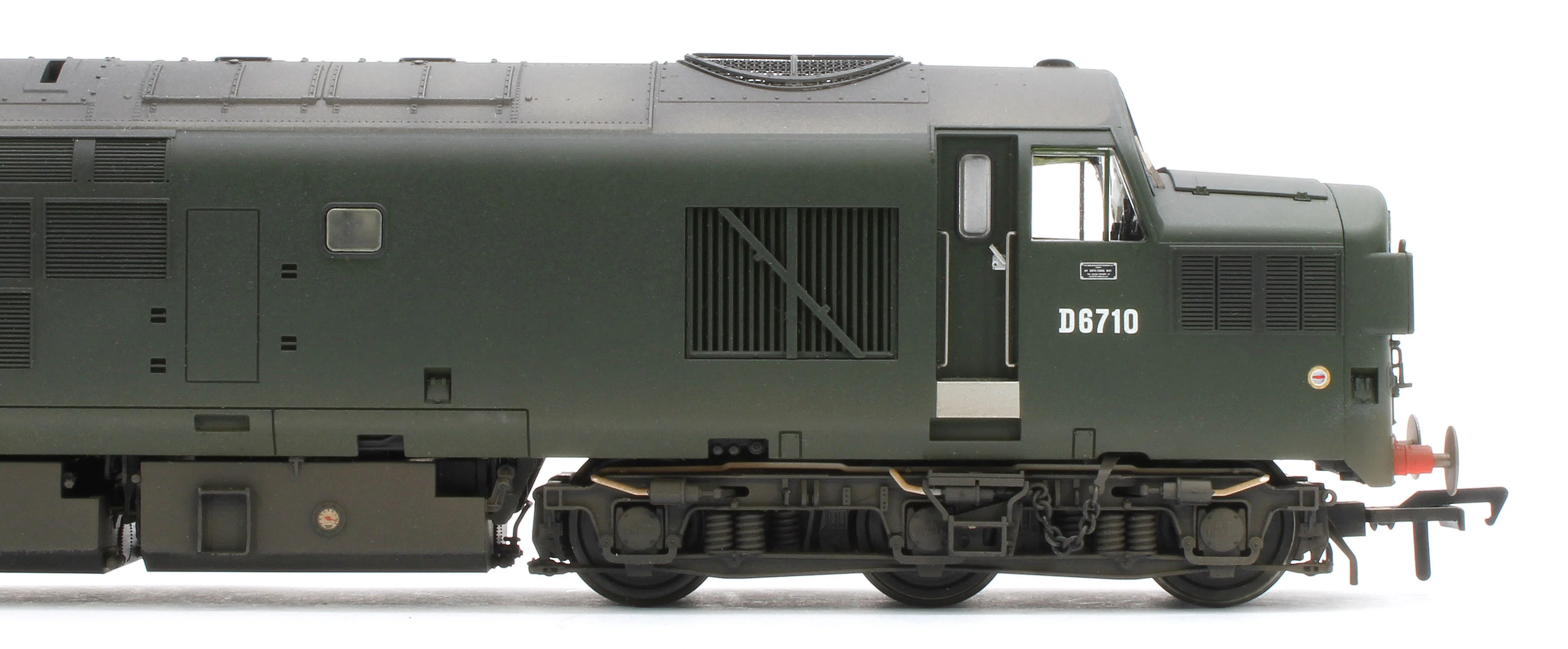 35-302W Bespoke Weathered Class 37/0 Split Headcode D6710 BR Green (Late Crest) Diesel Locomotive - Image 12