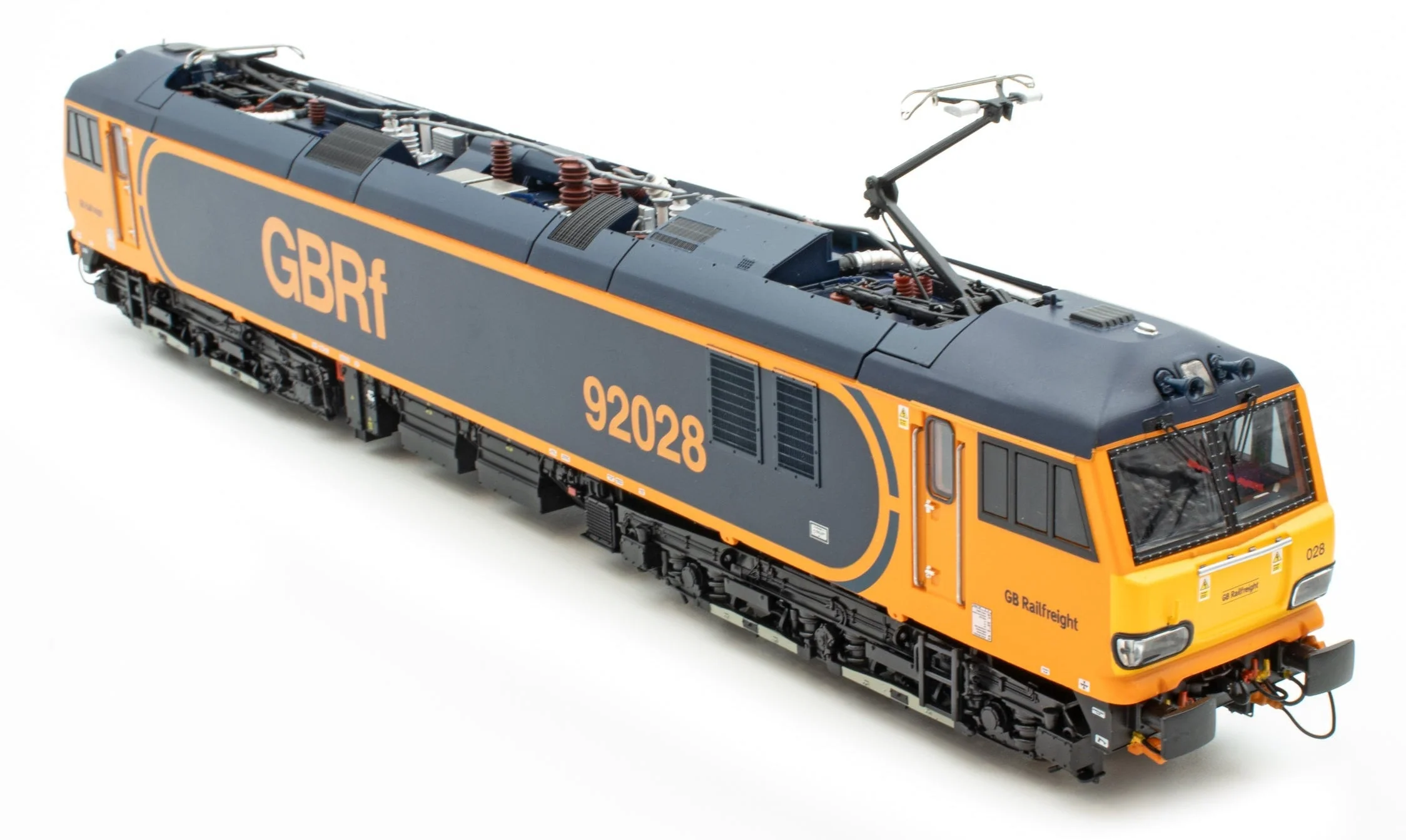 Class 92 GB Railfreight No.92028 Electric Locomotive - DCC Sound - Image 4