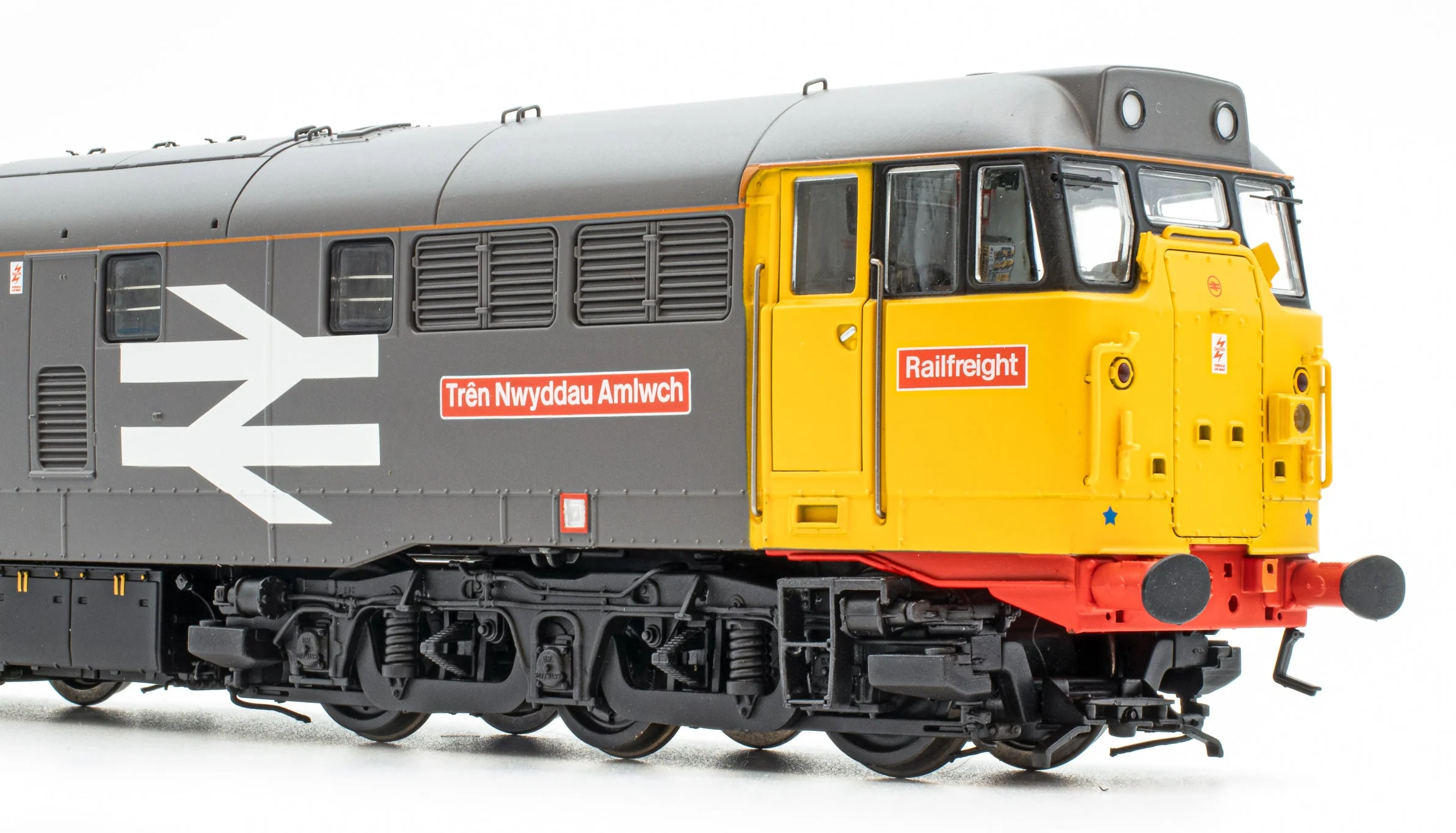 Class 31 31296 Railfreight Grey with Orange Cantrail Stripe 'Amlwch Freighter / Trên Nwyddau Amlwch' Diesel Locomotive - DCC Sound - Image 4