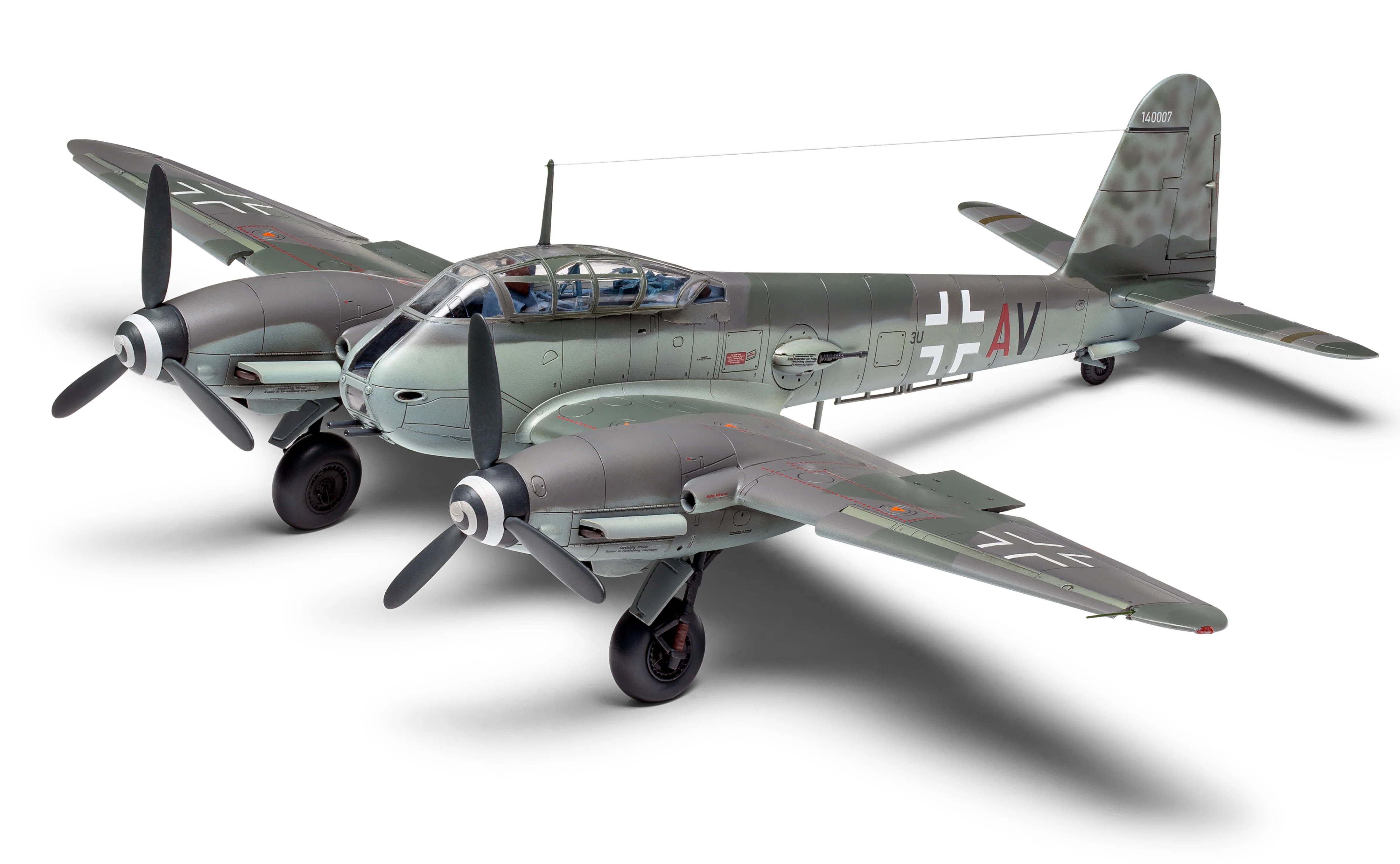 Messerschmitt Me410A-1/U2 & U4 Model Kit - Image 2