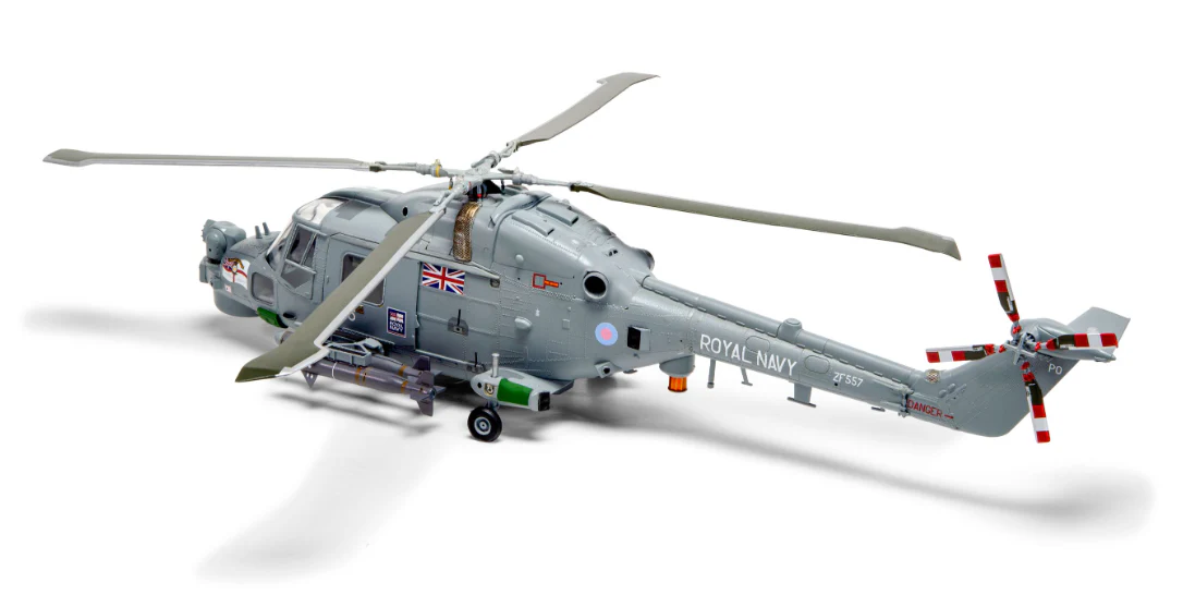 Westland Lynx HMA8/Mk.88A/Mk.90B Model Kit - Image 2