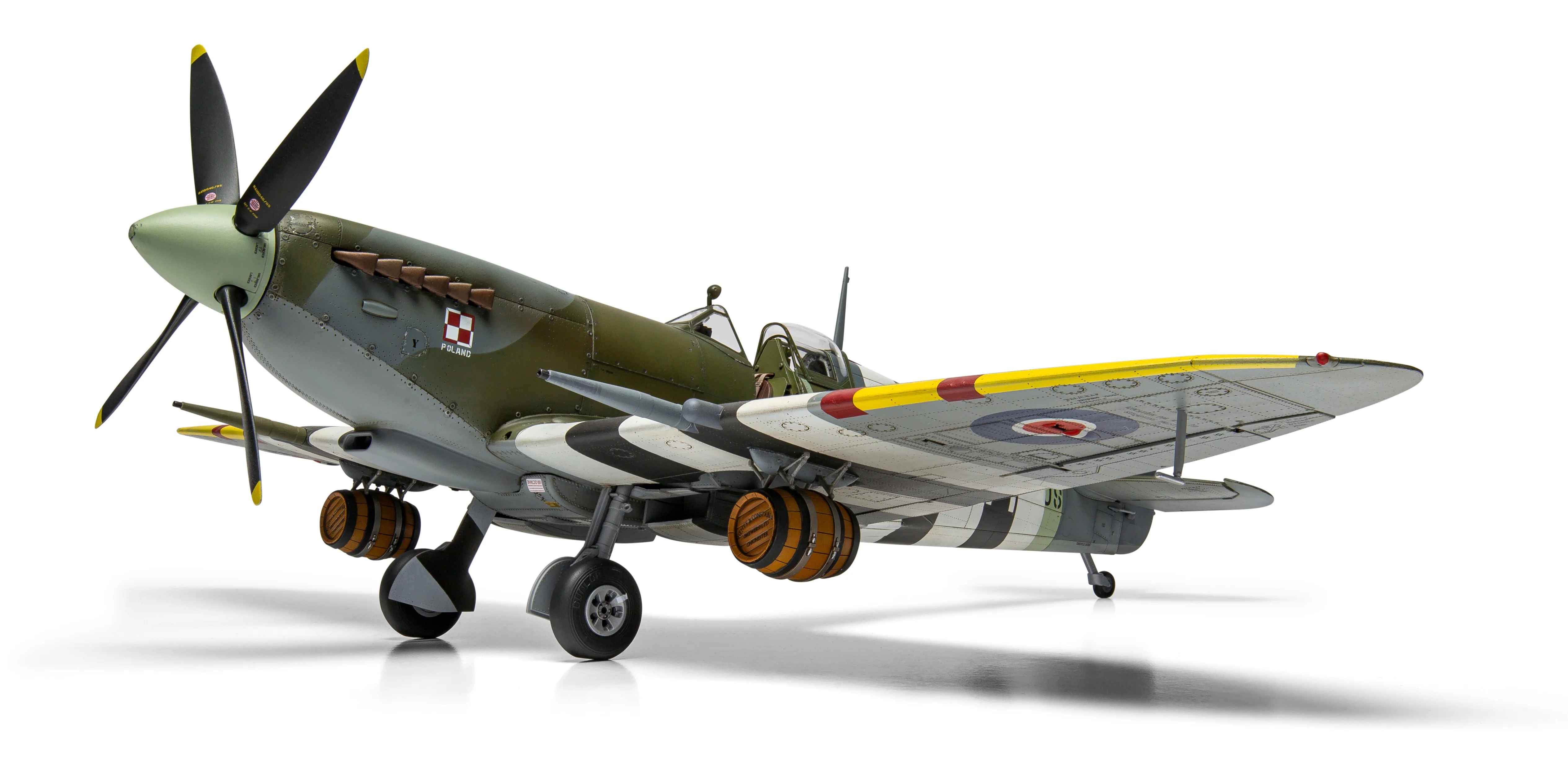 Supermarine Spitfire Mk.IXc Flying Dray Model Kit - Image 7