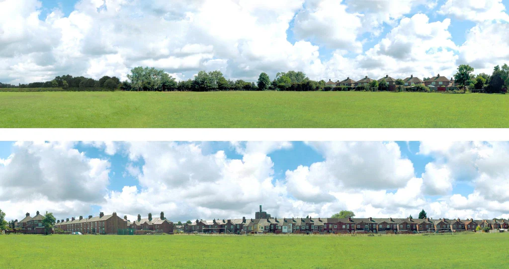 95301 Art Printers Premium Into the Town OO Gauge 15" Backscene