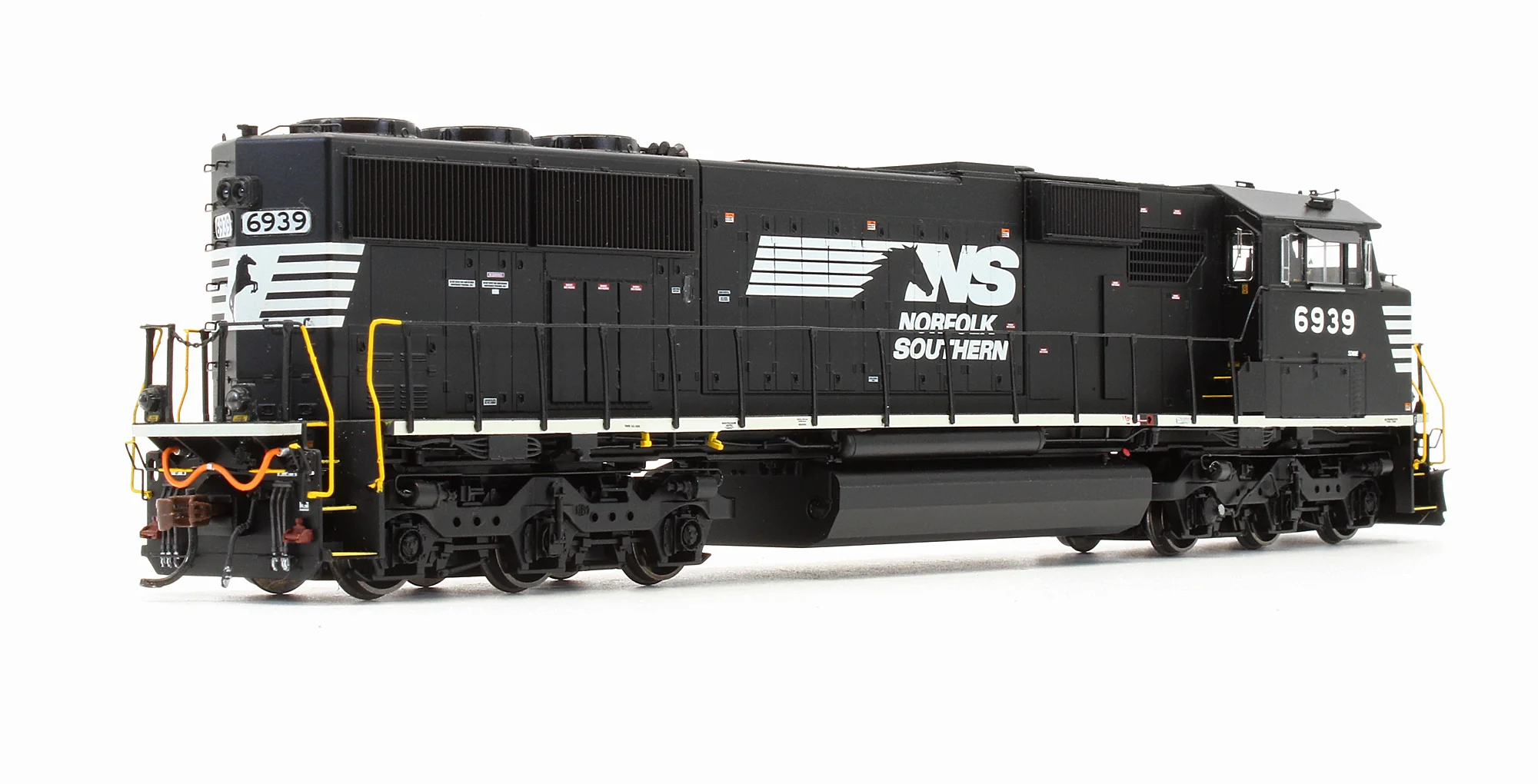 Pre-Owned Norfolk Southern SD60E Diesel Locomotive - Road #6369 - DCC Sound - Image 2
