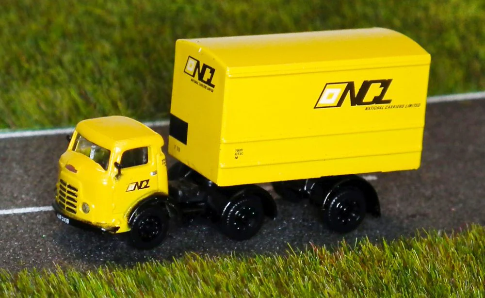 Karrier Bantam Artic Van National Carriers
