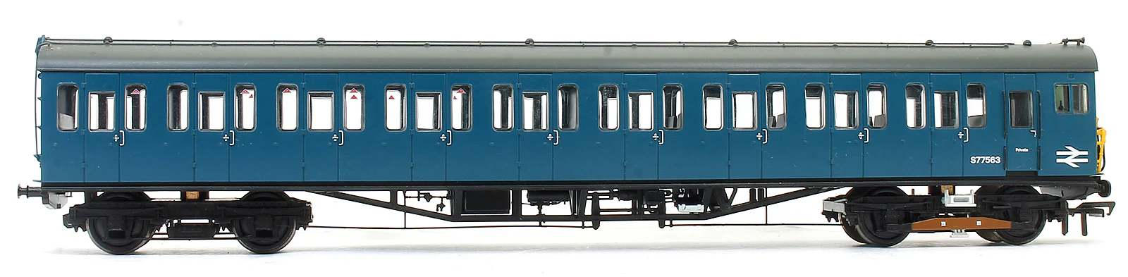 Pre-Owned 31-375 BR Blue Class 416 2EPB 2 Car EMU 5764 - Image 4