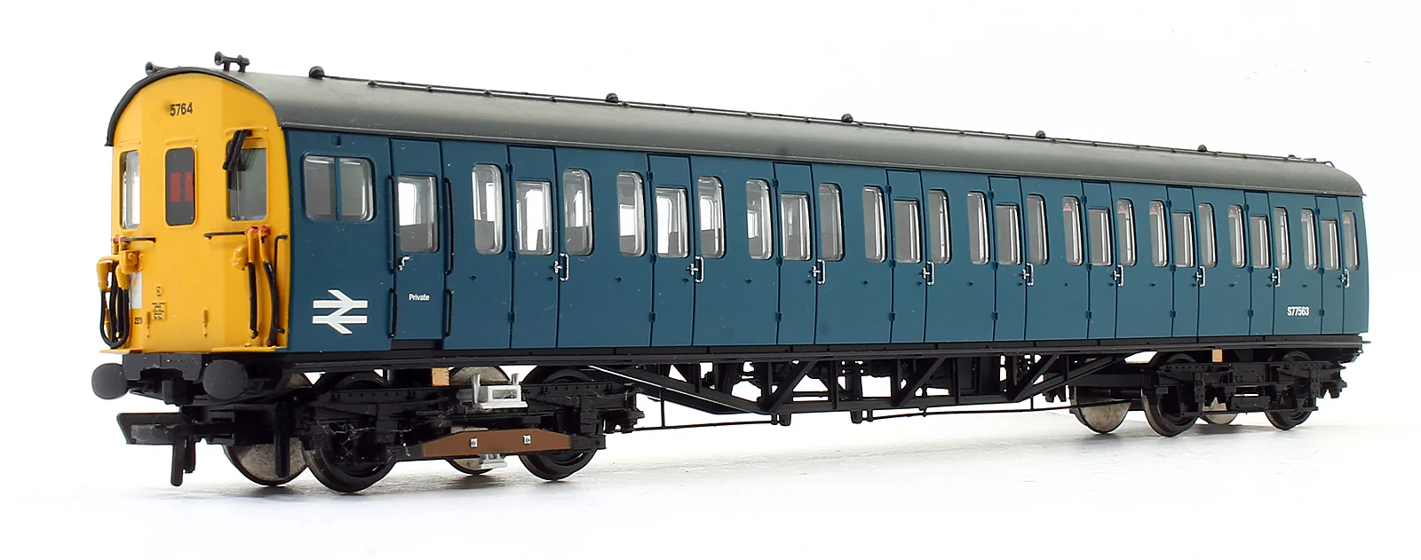 Pre-Owned 31-375 BR Blue Class 416 2EPB 2 Car EMU 5764 - Image 5