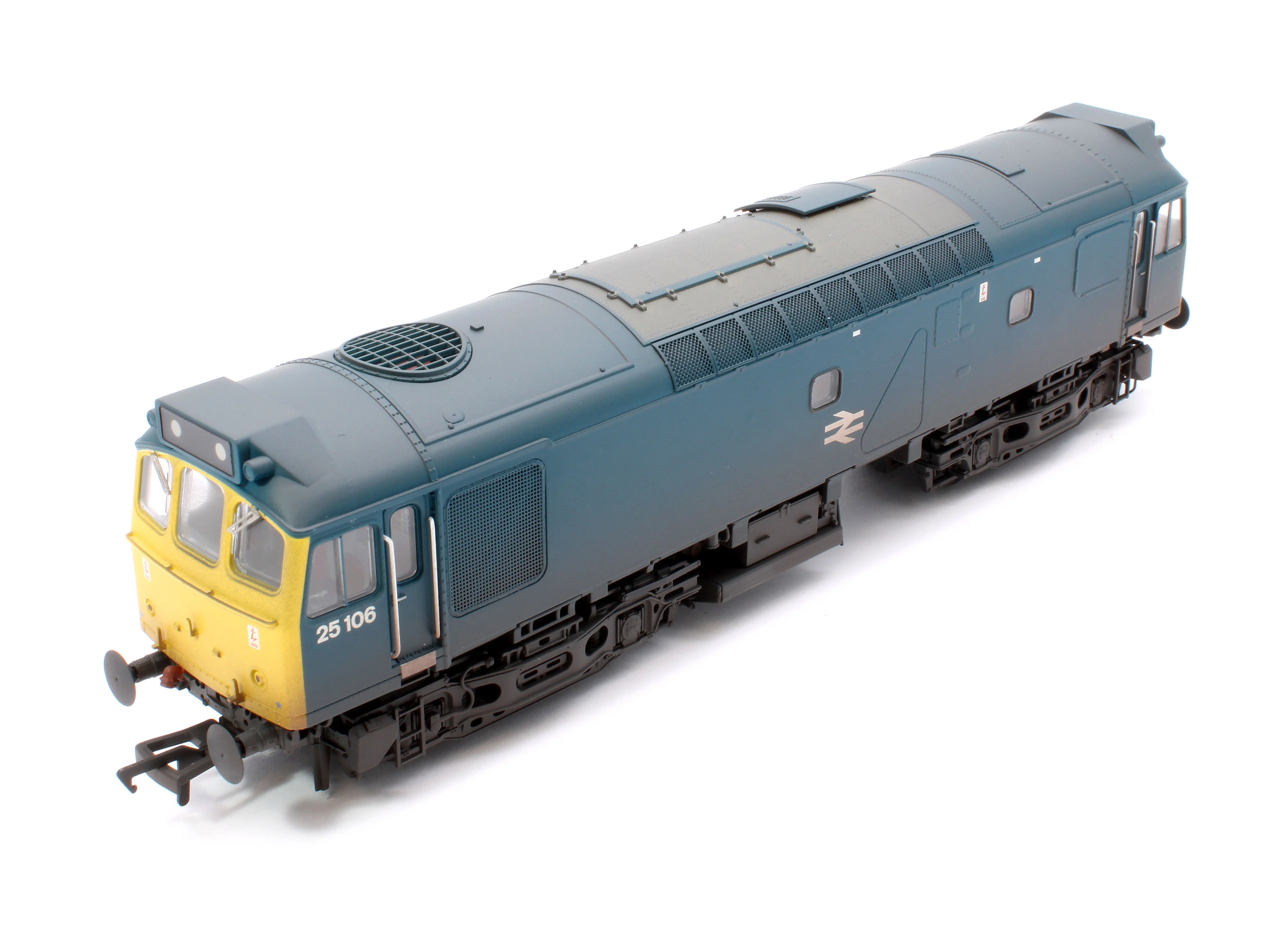 32-346 Class 25/2 25106 BR Blue Diesel Locomotive - Weathered - Image 11