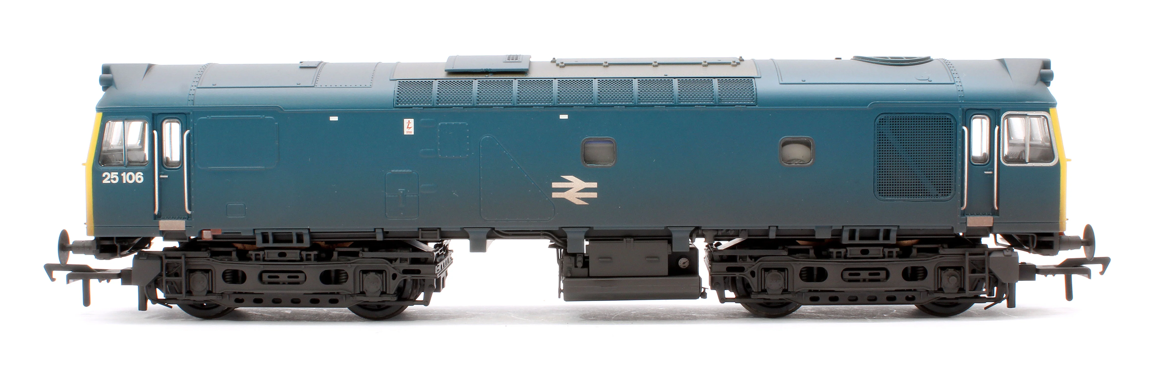 32-346 Class 25/2 25106 BR Blue Diesel Locomotive - Weathered - Image 6