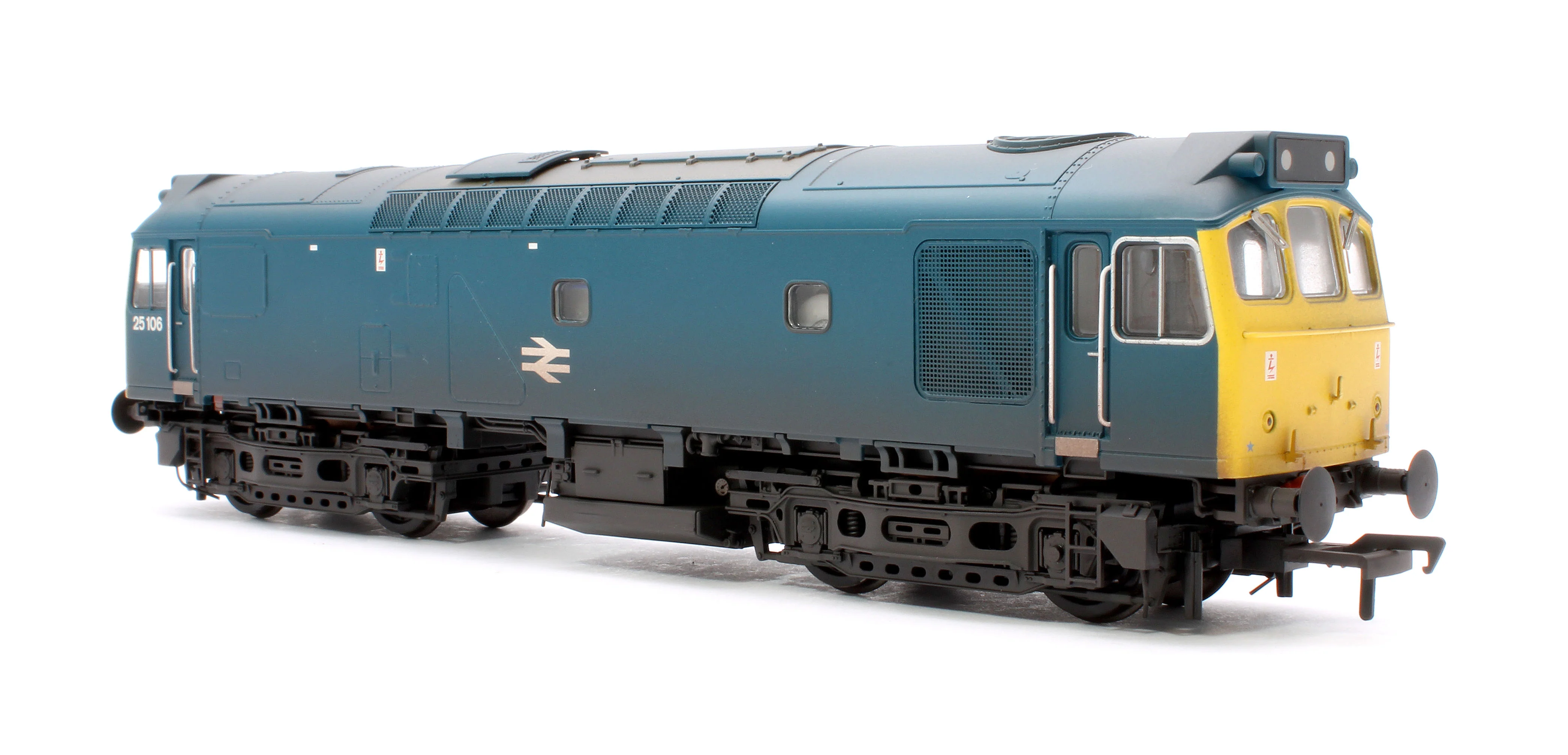 32-346SF Class 25/2 25106 BR Blue Diesel Locomotive - DCC Sound & Weathered - Image 4