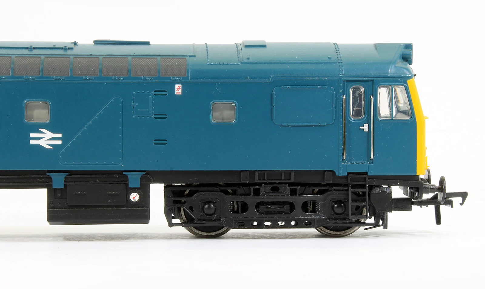 Pre-Owned Class 25/3 25286 BR Blue Domino Headcode Diesel Locomotive - DCC Fitted - Image 4