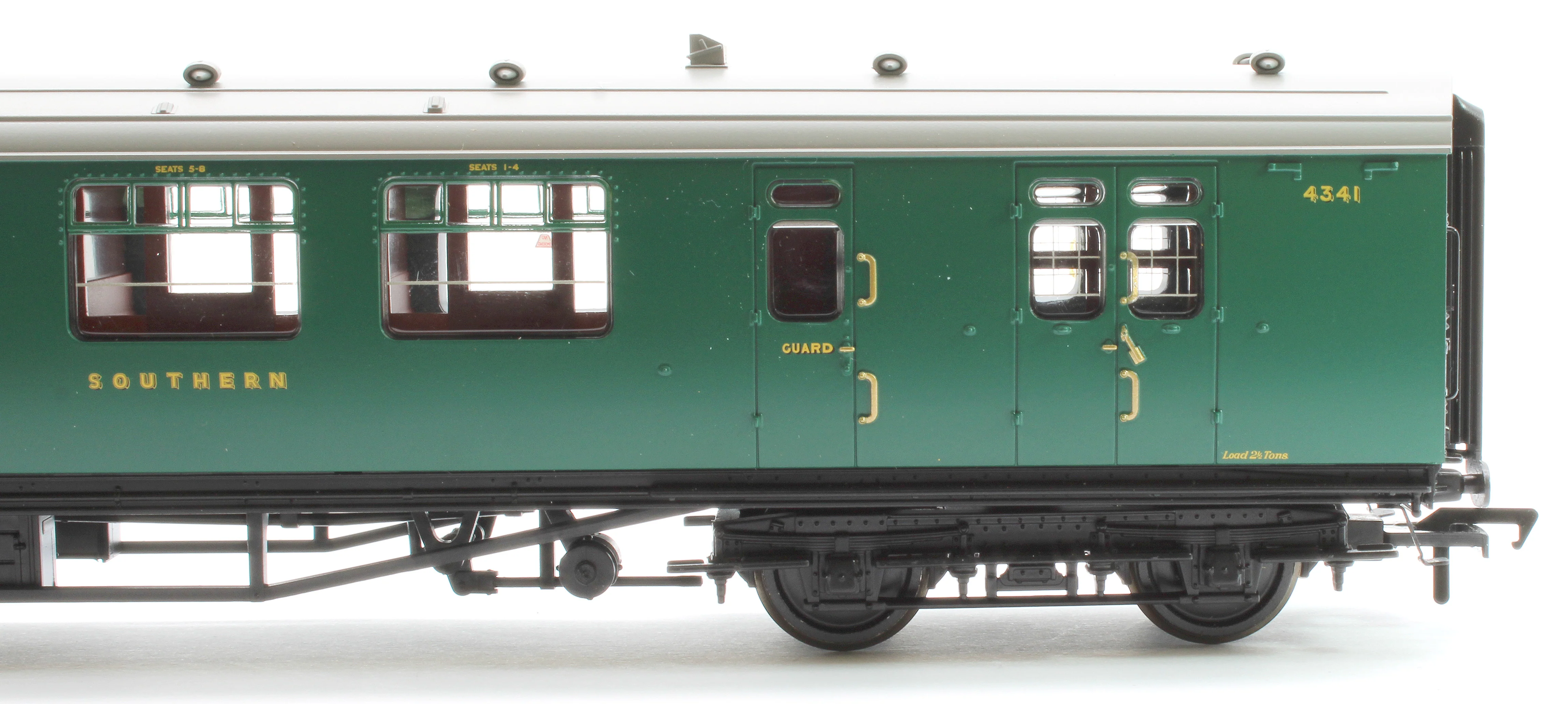 34-725 SR Bulleid Brake Third Semi-Open 10'' Vents SR Malachite Green No.3993 - Image 4