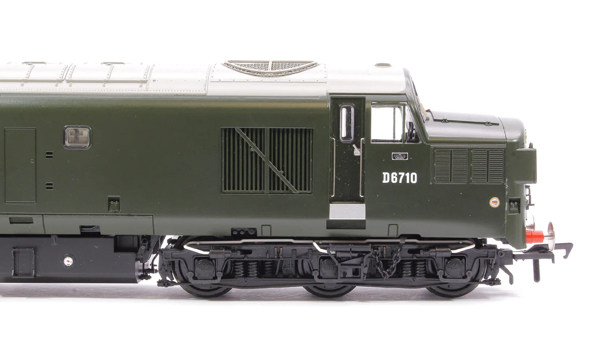 Class 37/0 Split Headcode D6710 BR Green (Late Crest) Diesel Locomotive (DCC Sound) - Image 7