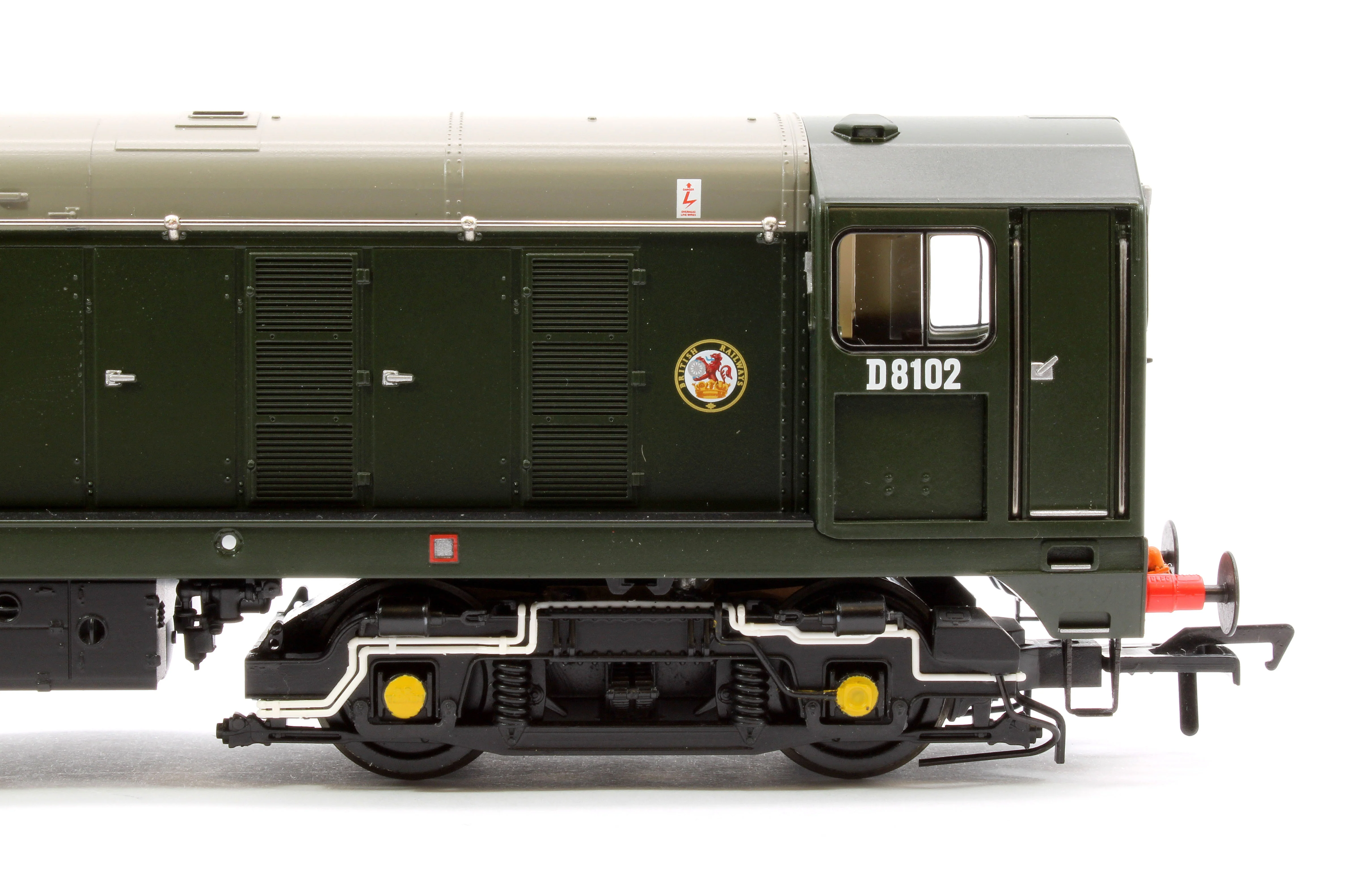 35-352A Class 20/0 Disc Headcode & Tablet Catcher D8102 BR Green (Roundel) Diesel Locomotive - Image 7