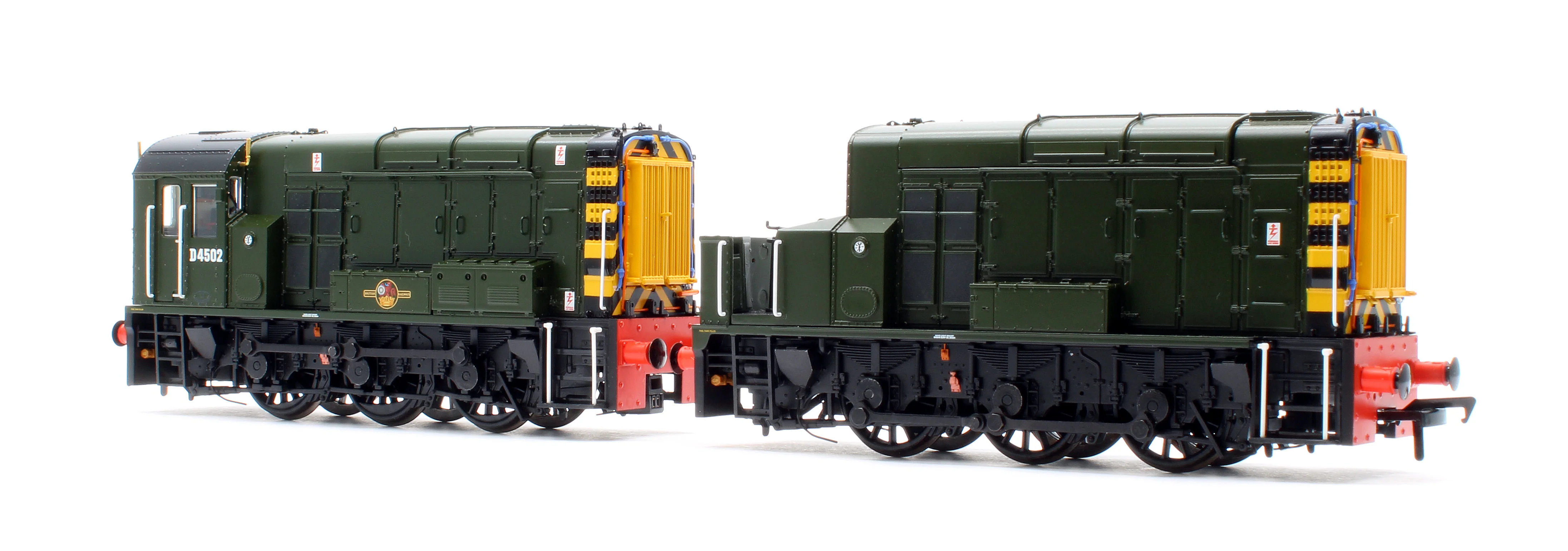 Class 13 D4502 BR Green (Wasp Stripes) Diesel Locomotive - Image 2