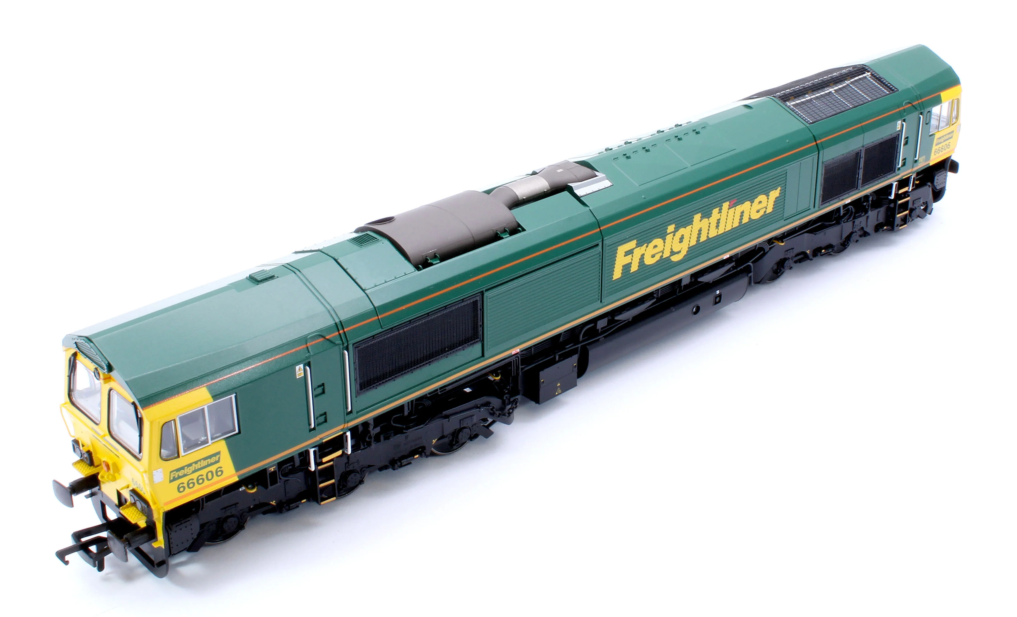 Class 66/6 66606 Freightliner Green Diesel Locomotive - DCC Sound - Image 11