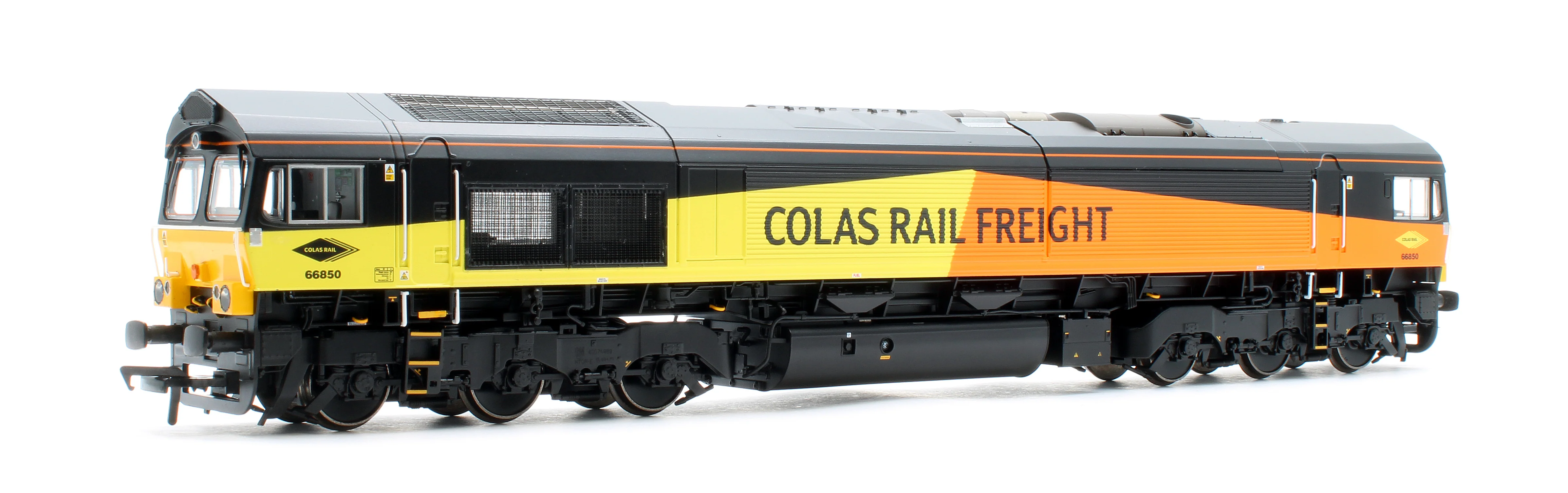 Class 66/8 66850 'David Maidment OBE' Colas Rail Freight Diesel Locomotive - Image 3