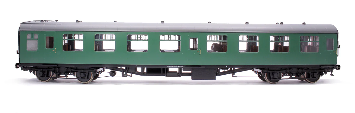 7P-001-601UD BR Mk1 SR Green SO Unnumbered with Window Beading - DCC Fitted - Image 2