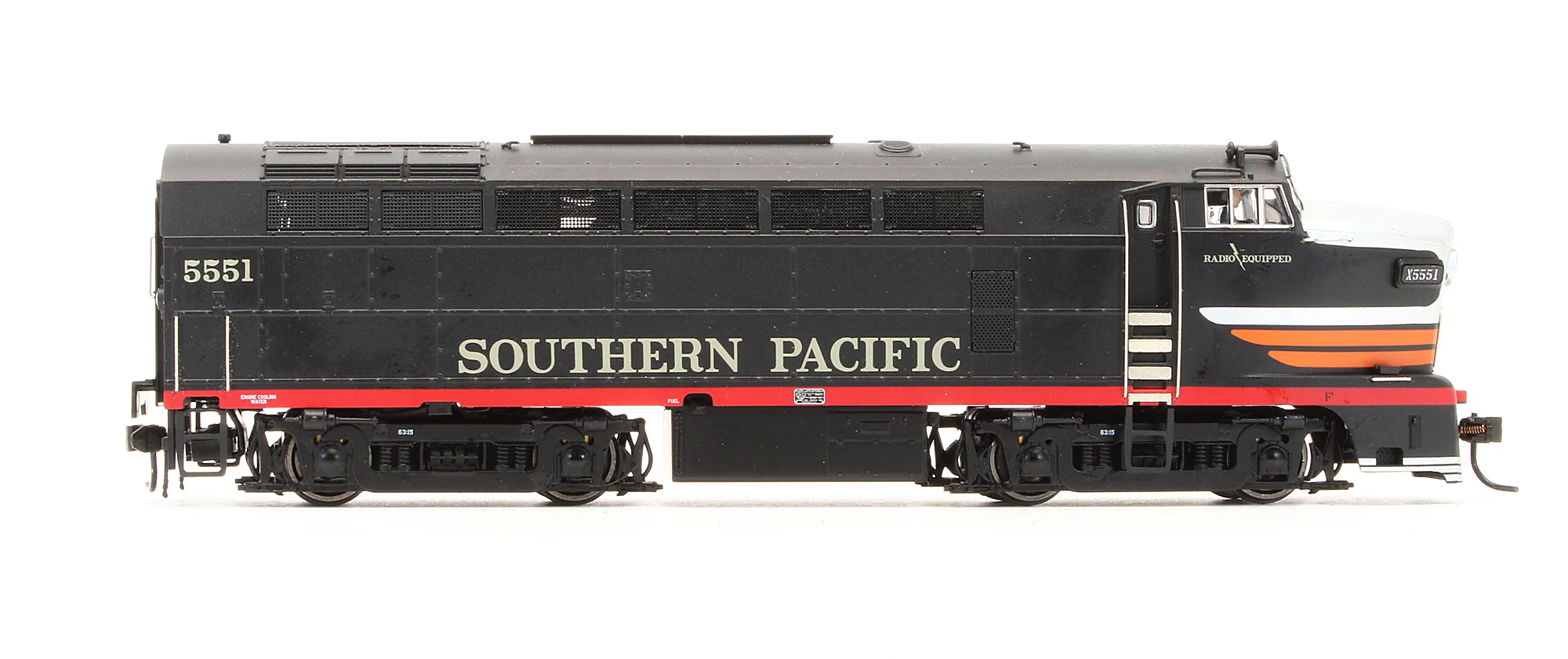 Pre-Owned BLW Sharknose A-Unit Black Widow Paint Scheme Diesel Locomotive - Road #5551 - DCC Sound - Image 3