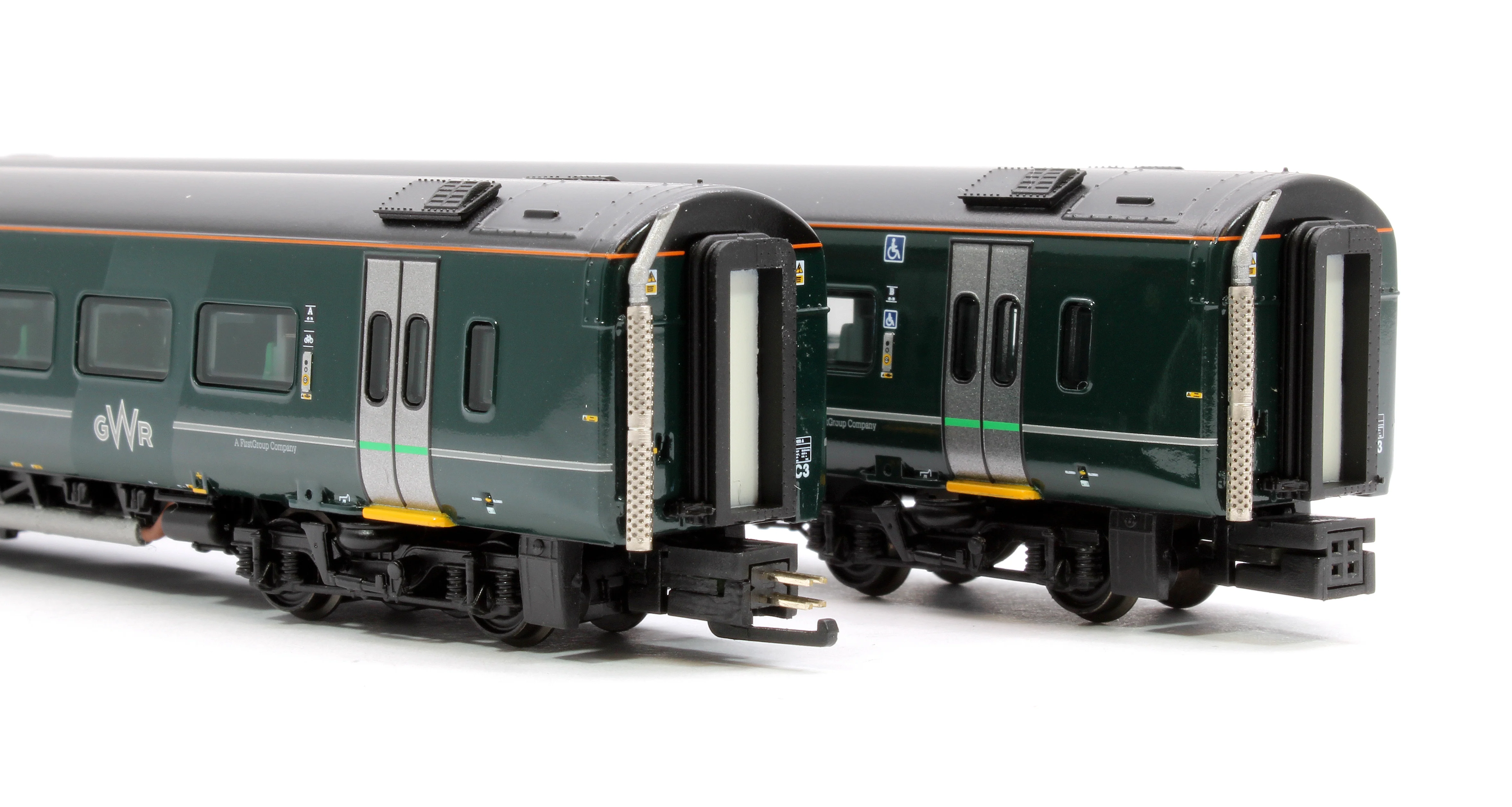 371-857ASF Class 158 2-Car DMU 158750 GWR Green (FirstGroup) - DCC Sound - Image 9