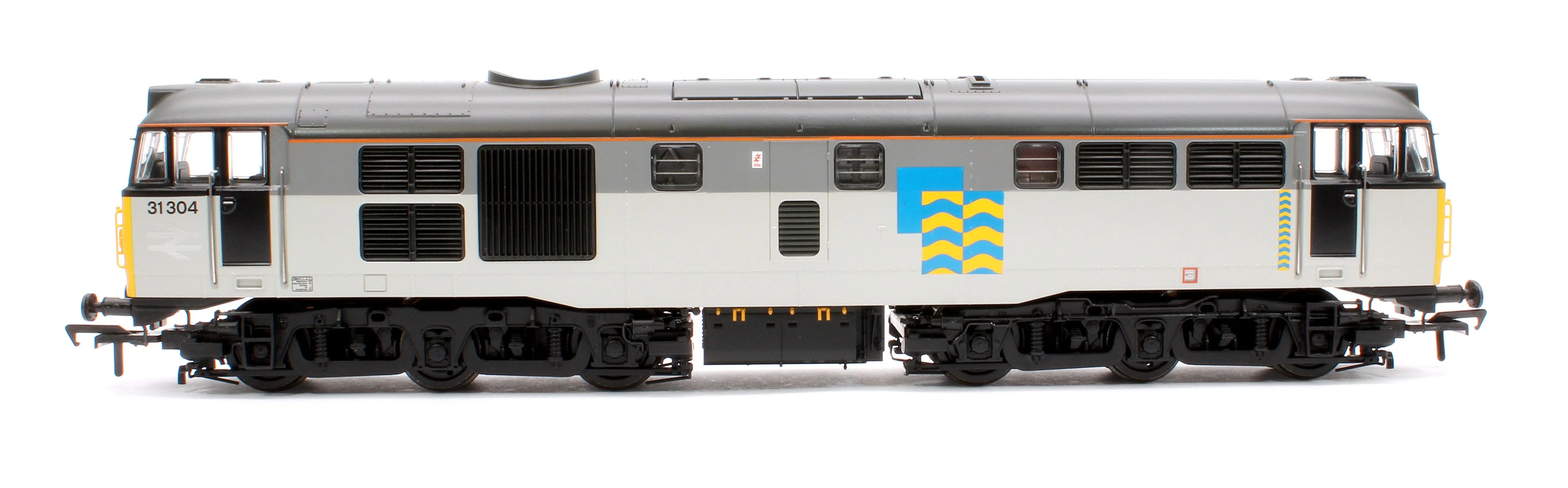 35-823A Class 31/1 Refurbished 31304 BR Railfreight Petroleum Sector Diesel Locomotive - Image 6
