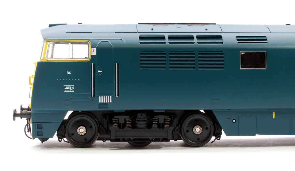 4D-003-020 Class 52 Western Trooper BR Blue Full Yellow Ends D1033 Diesel Locomotive - Image 6