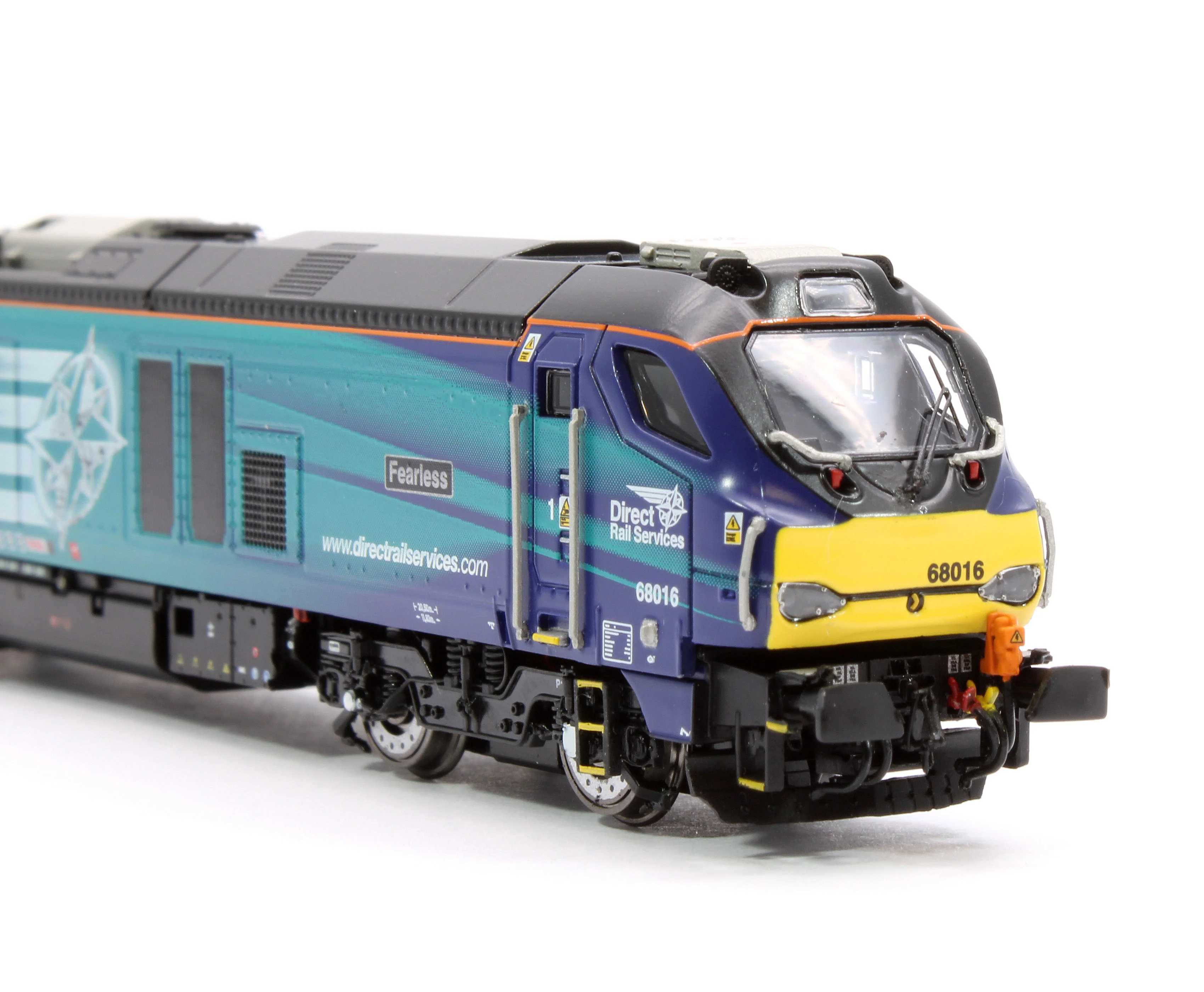 2D-022-012D Class 68 Fearless 68016 DRS Compass Diesel Locomotive - DCC Fitted - Image 9