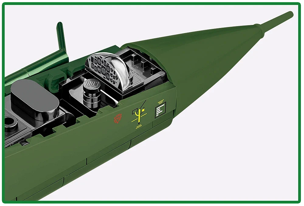 Lockheed F-104 Starfighter Vietnam War (430 pcs) Model Kit - Image 4