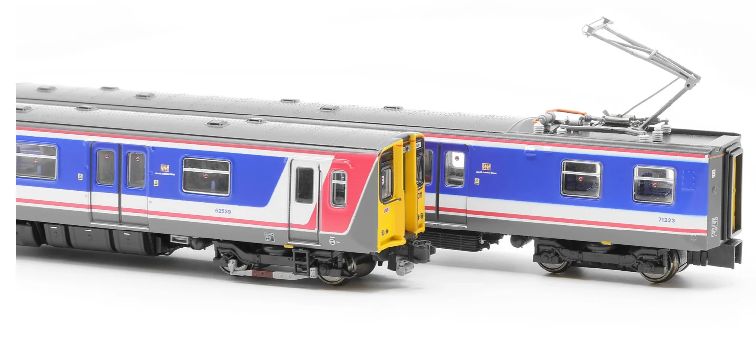 RT-N-313-311DC Class 313019 Network SouthEast Watford DC Lines 3 Car EMU Set - Image 2