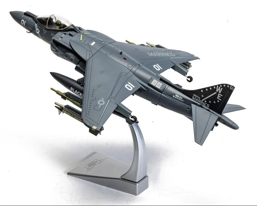 McDonnell Douglas AV-8B+ Harrier II - 165001/01 - VMA-214 'Black Sheep' - Image 6