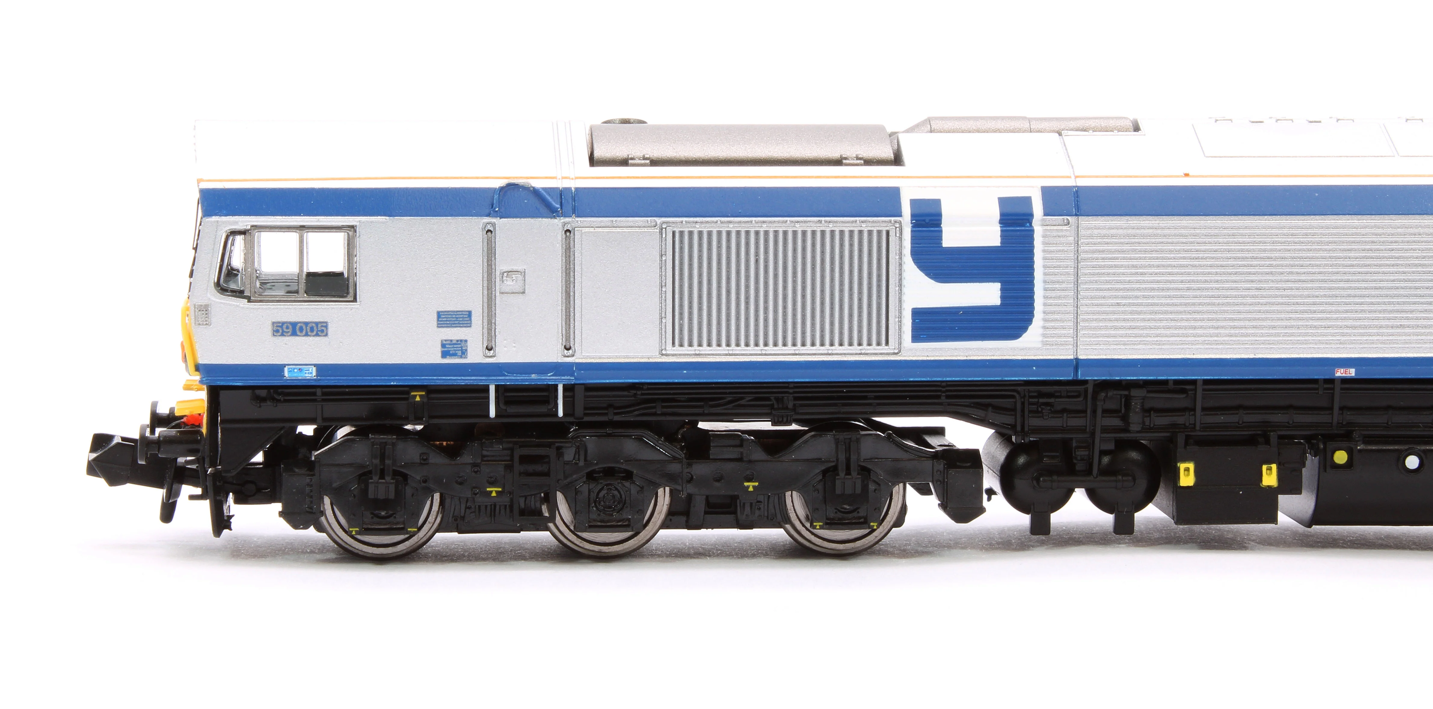 Class 59 #59005 "Kenneth J Painter" Foster Yeoman Silver Livery Diesel Locomotive - DCC Sound - Image 6
