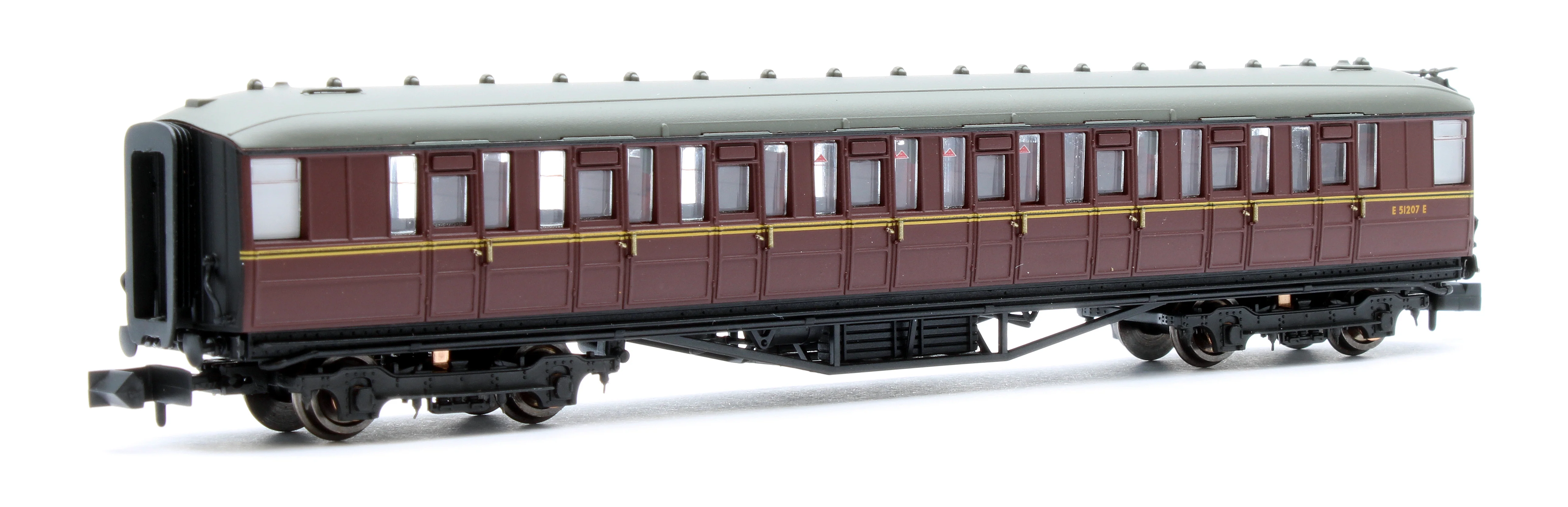 2S-008-018D A4 Dominion of New Zealand 60013 BR Late Crest & 4 Gresley Coaches - DCC Fitted - Image 12