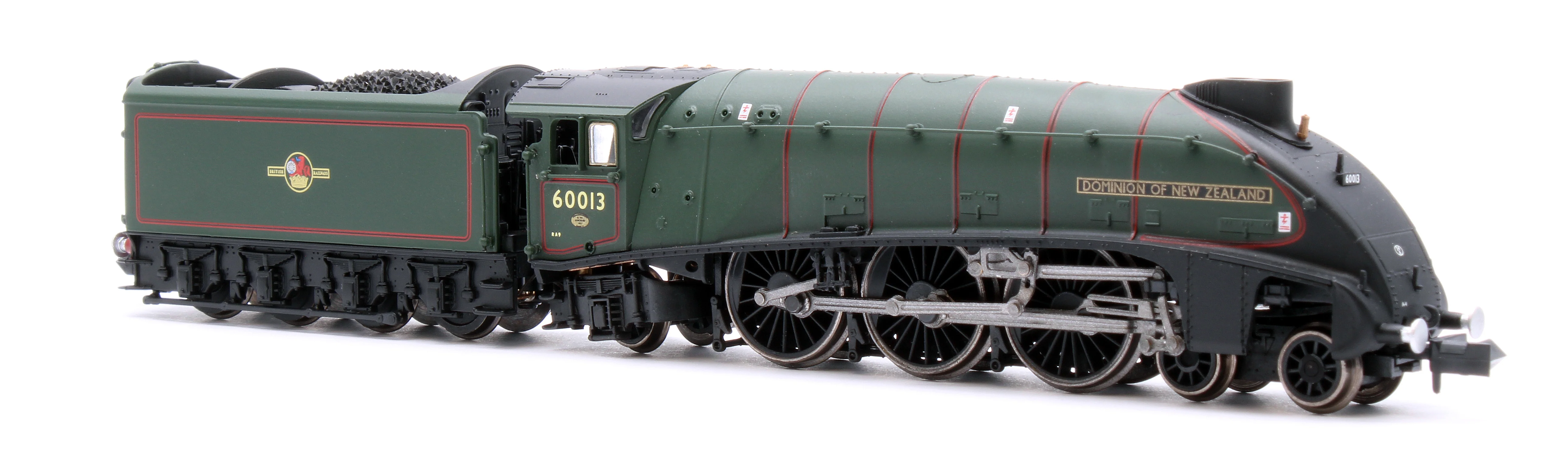 2S-008-018D A4 Dominion of New Zealand 60013 BR Late Crest & 4 Gresley Coaches - DCC Fitted - Image 3