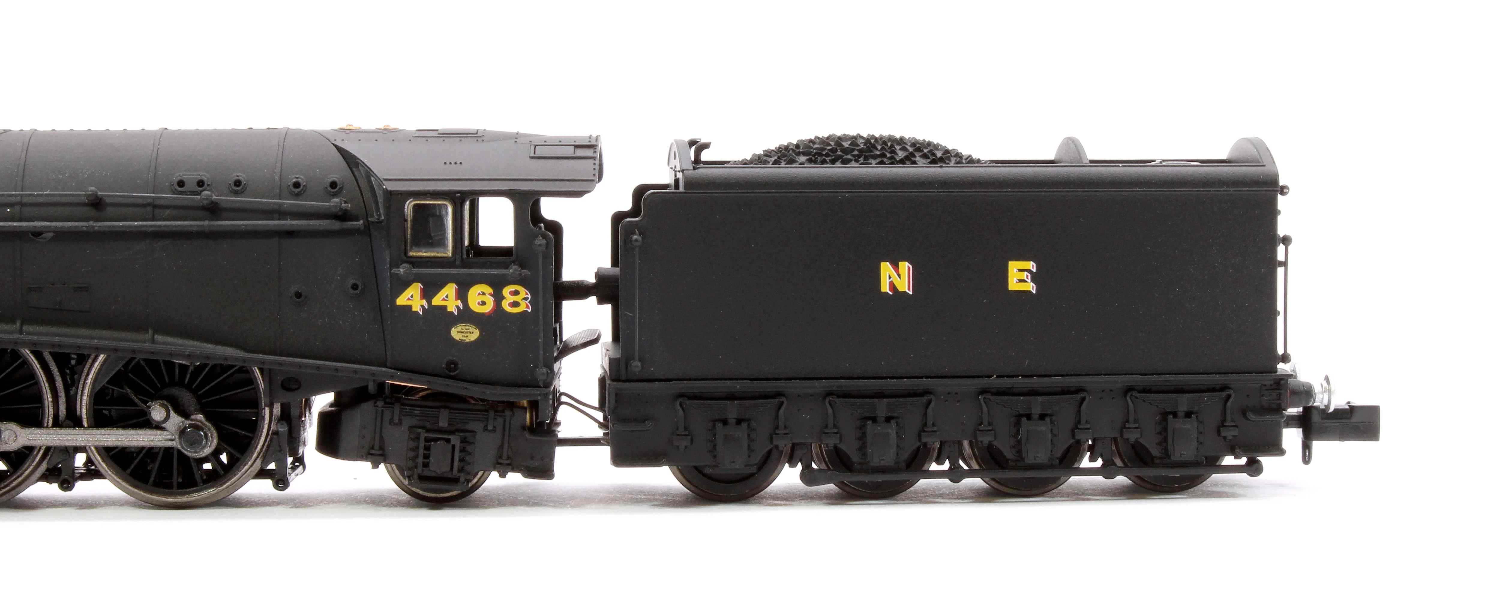 2S-008-020D A4 Mallard 4468 NE Wartime Black - DCC Fitted - Image 7