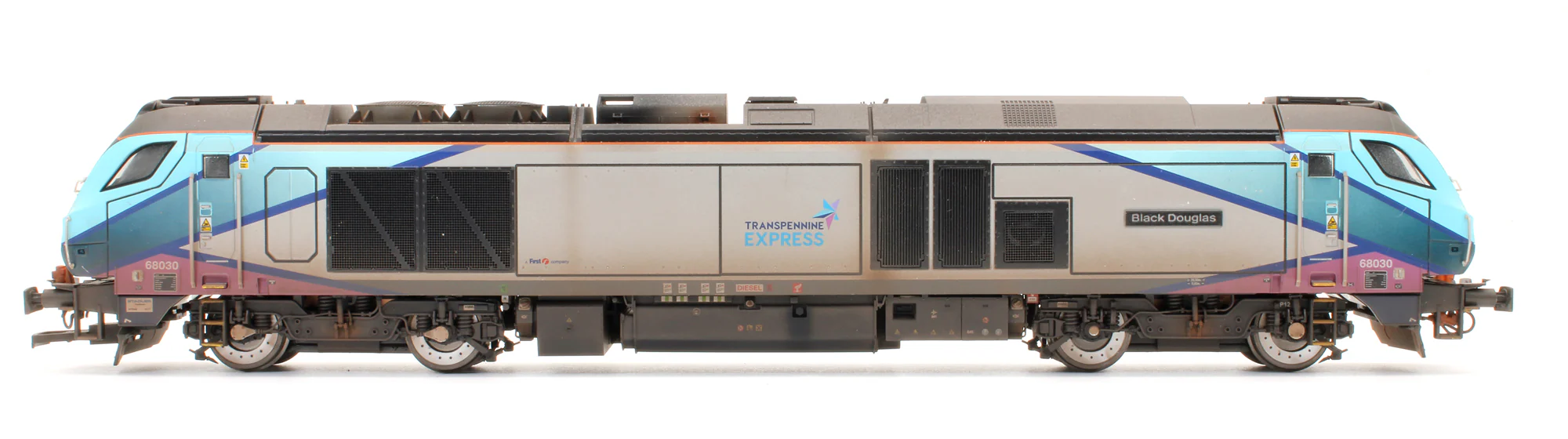 Pre-Owned Class 68 "Black Douglas" 68030 Transpenine Express Diesel Locomotive - Sound Fitted & Custom Weathered - Image 5