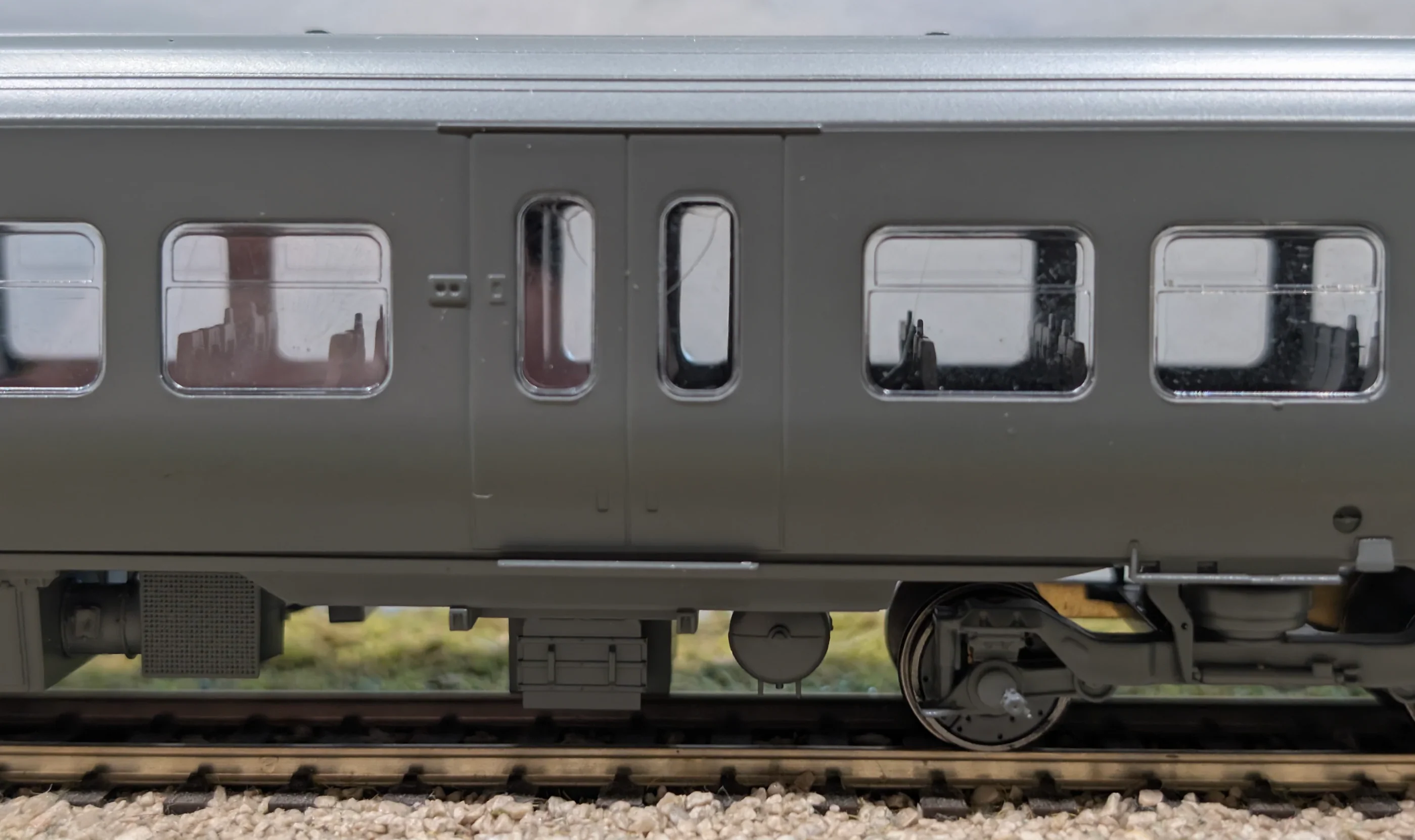 4D-323-001 Class 323 323203 Regional Railways Centro 3 Car EMU Set - Image 8