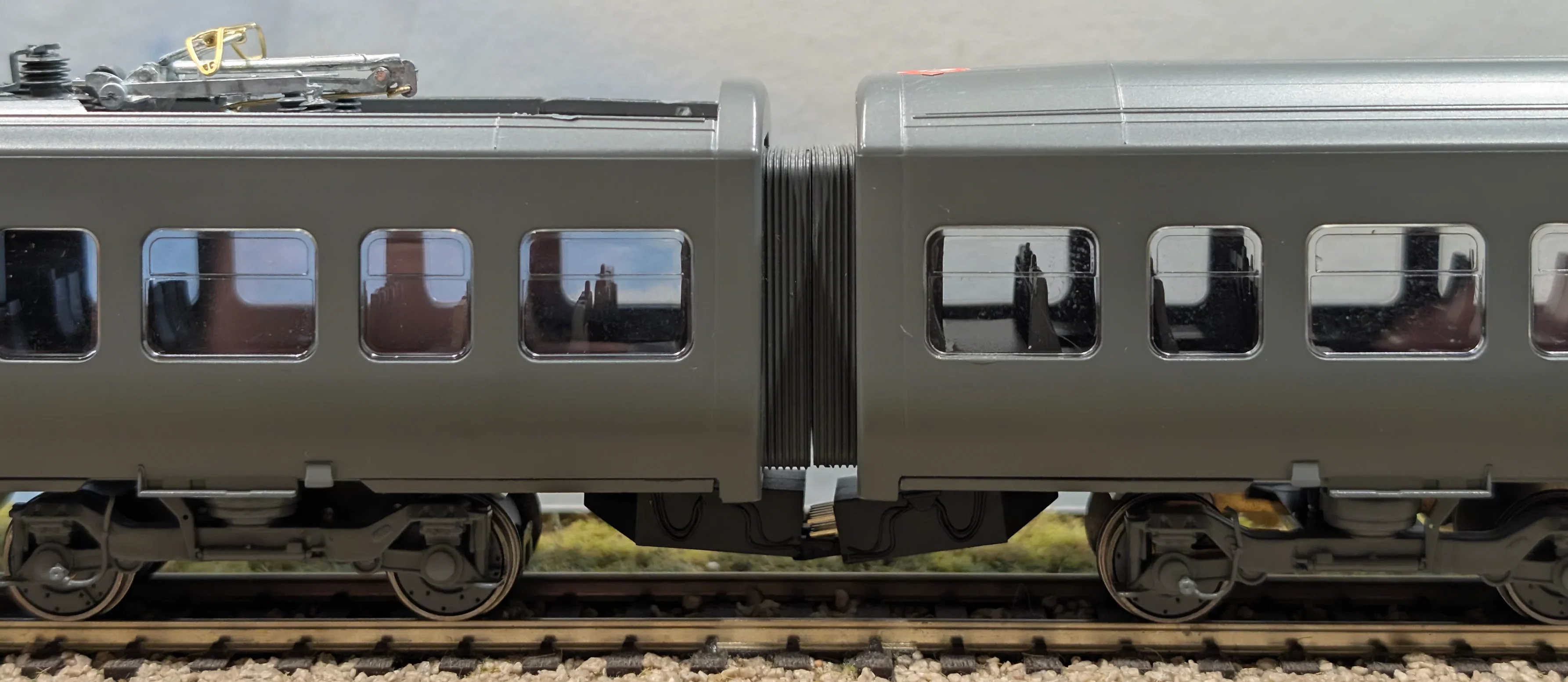 4D-323-001 Class 323 323203 Regional Railways Centro 3 Car EMU Set - Image 9