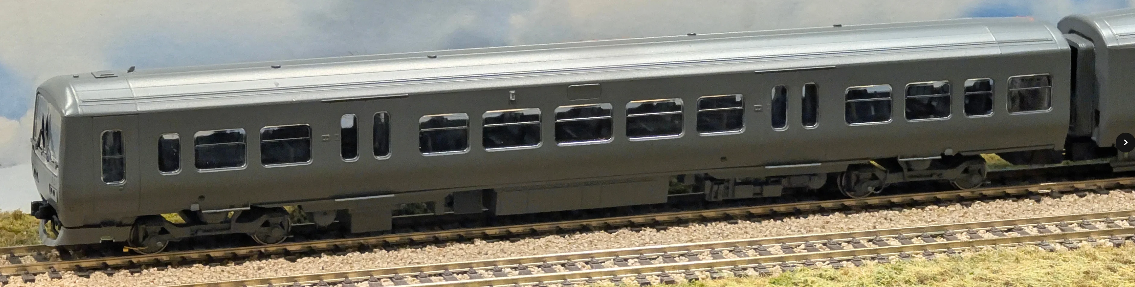 4D-323-003S Class 323 323213 London Midland 3 Car EMU Set - DCC Sound Fitted - Image 4