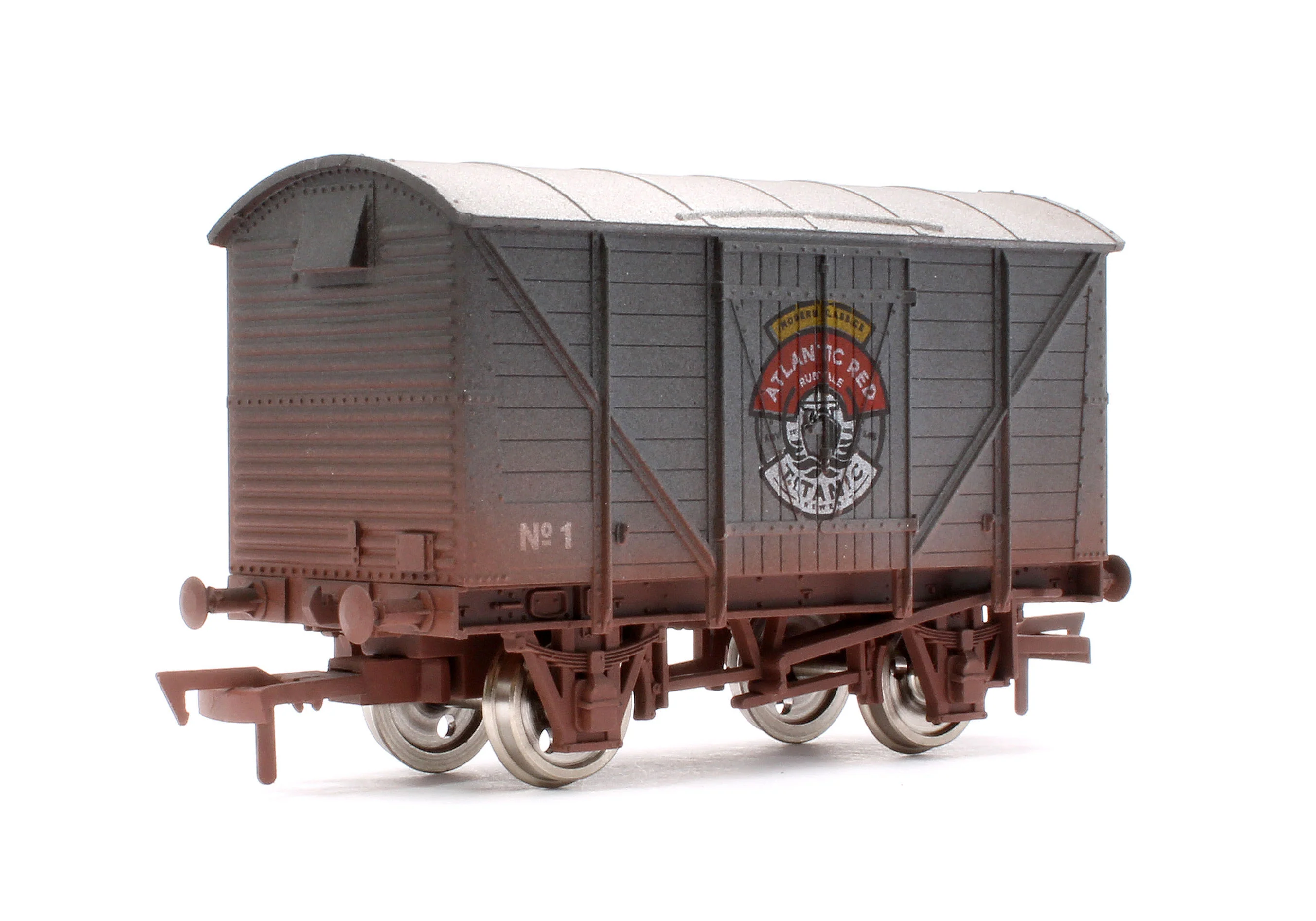 4F-012-076 Van Titanic Brewery Atlantic Red No.1 - Weathered