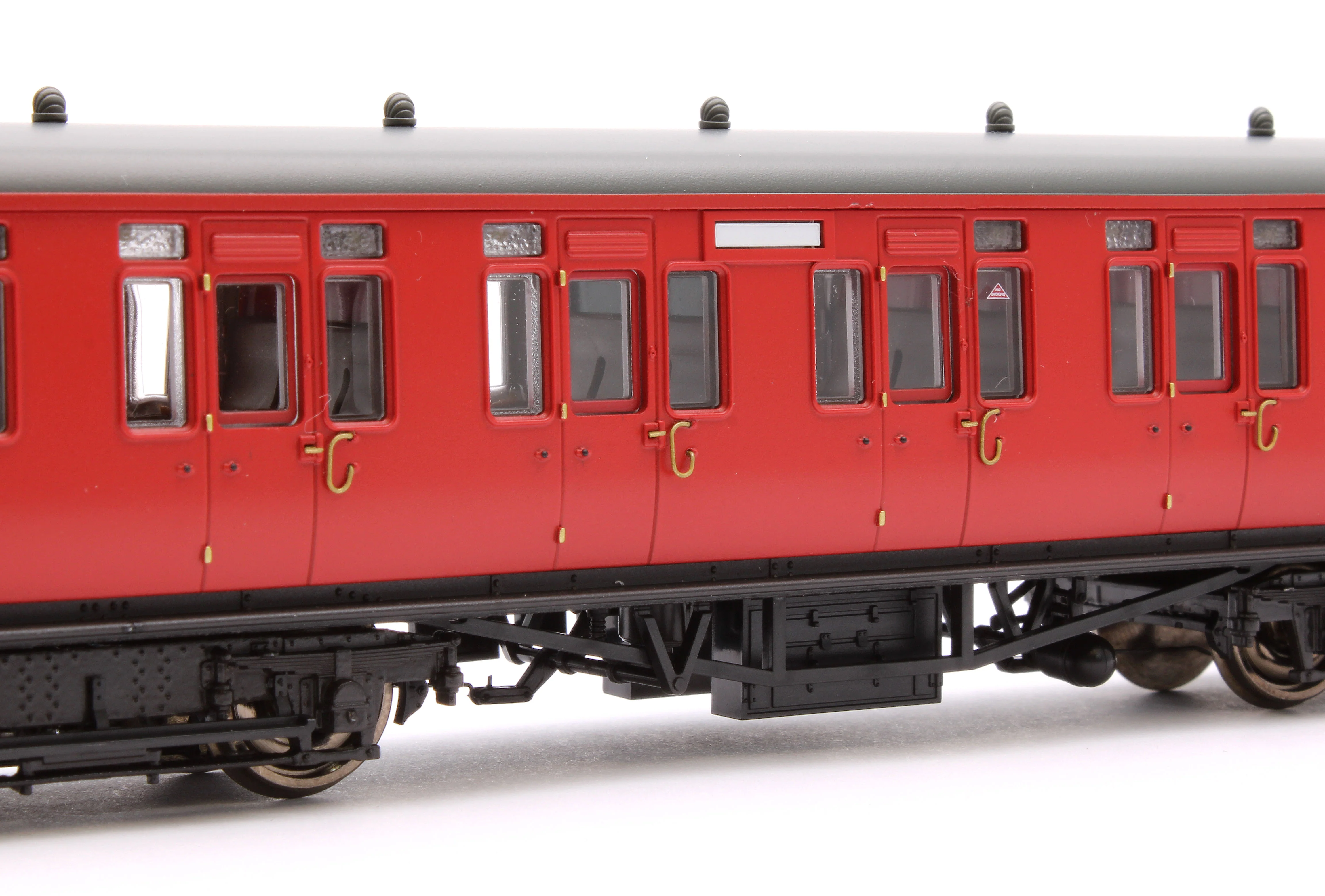 4P-020-521 GWR Toplight Mainline City BR Maroon Composite 7911 Set 6 - Image 4