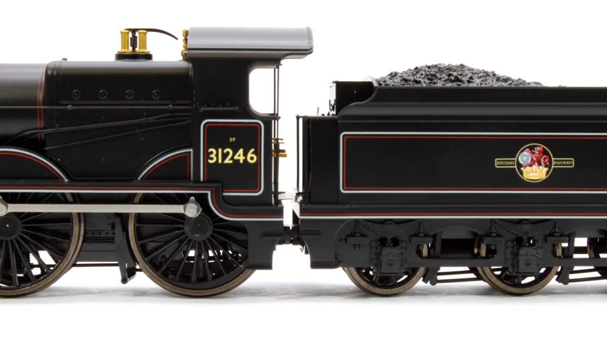 SECR Maunsell D1 Class BR Black (Late Crest) 4-4-0 Steam Locomotive No.31246 (DCC Sound) - Image 6