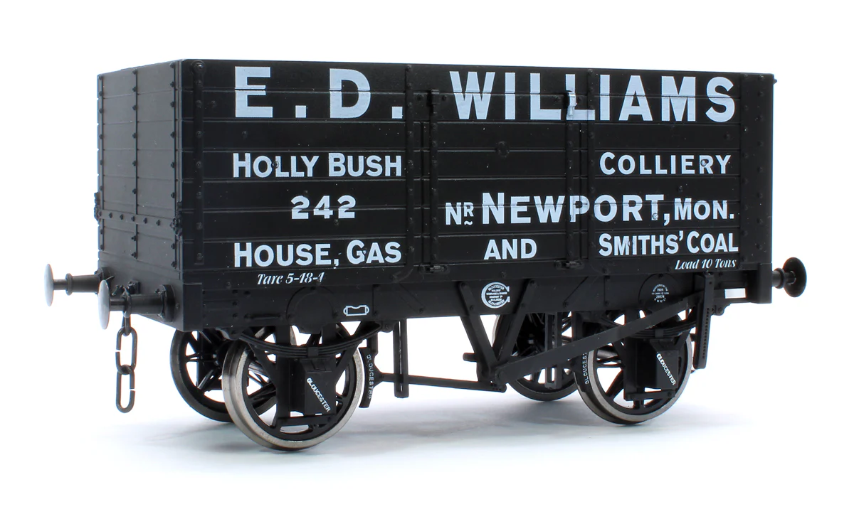 7F-073-005 7 Plank Wagon 9' Wheelbase ED Williams 242