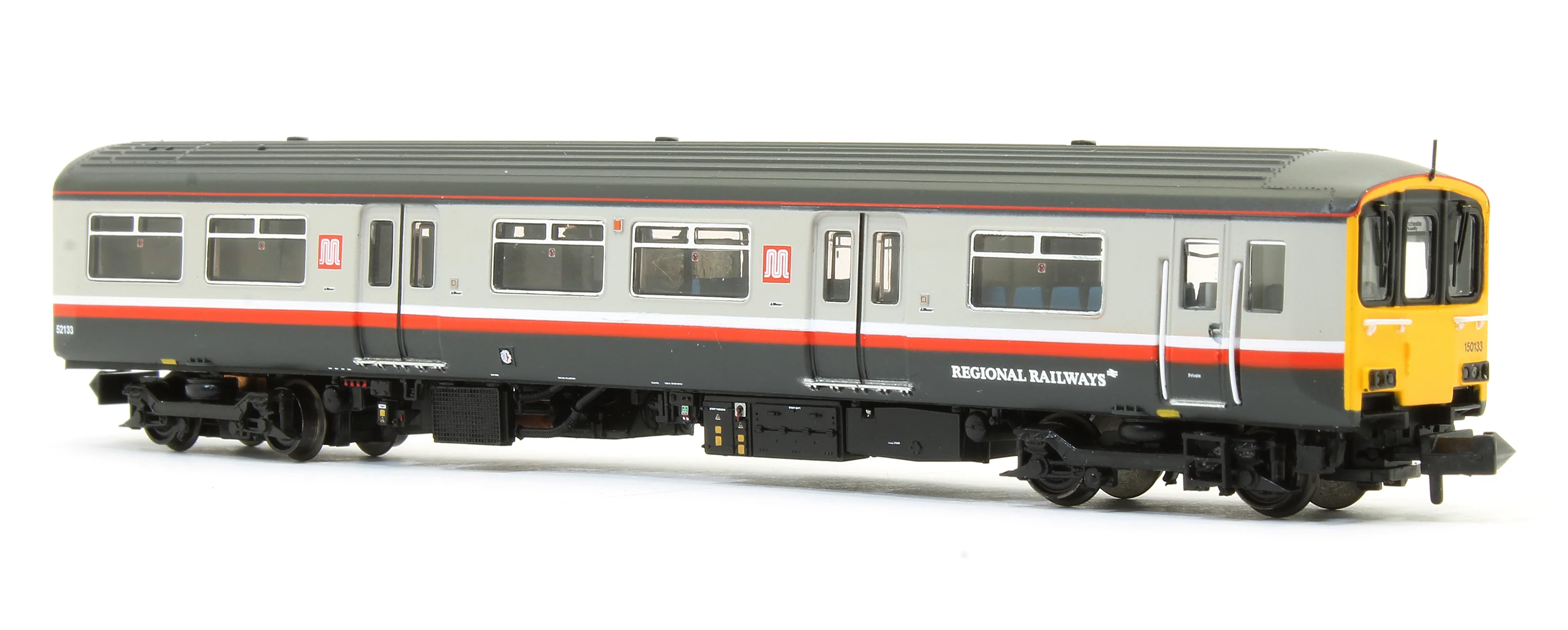 371-336 Class 150/1 2-Car DMU 150133 BR GMPTE (Regional Railways) - Image 3