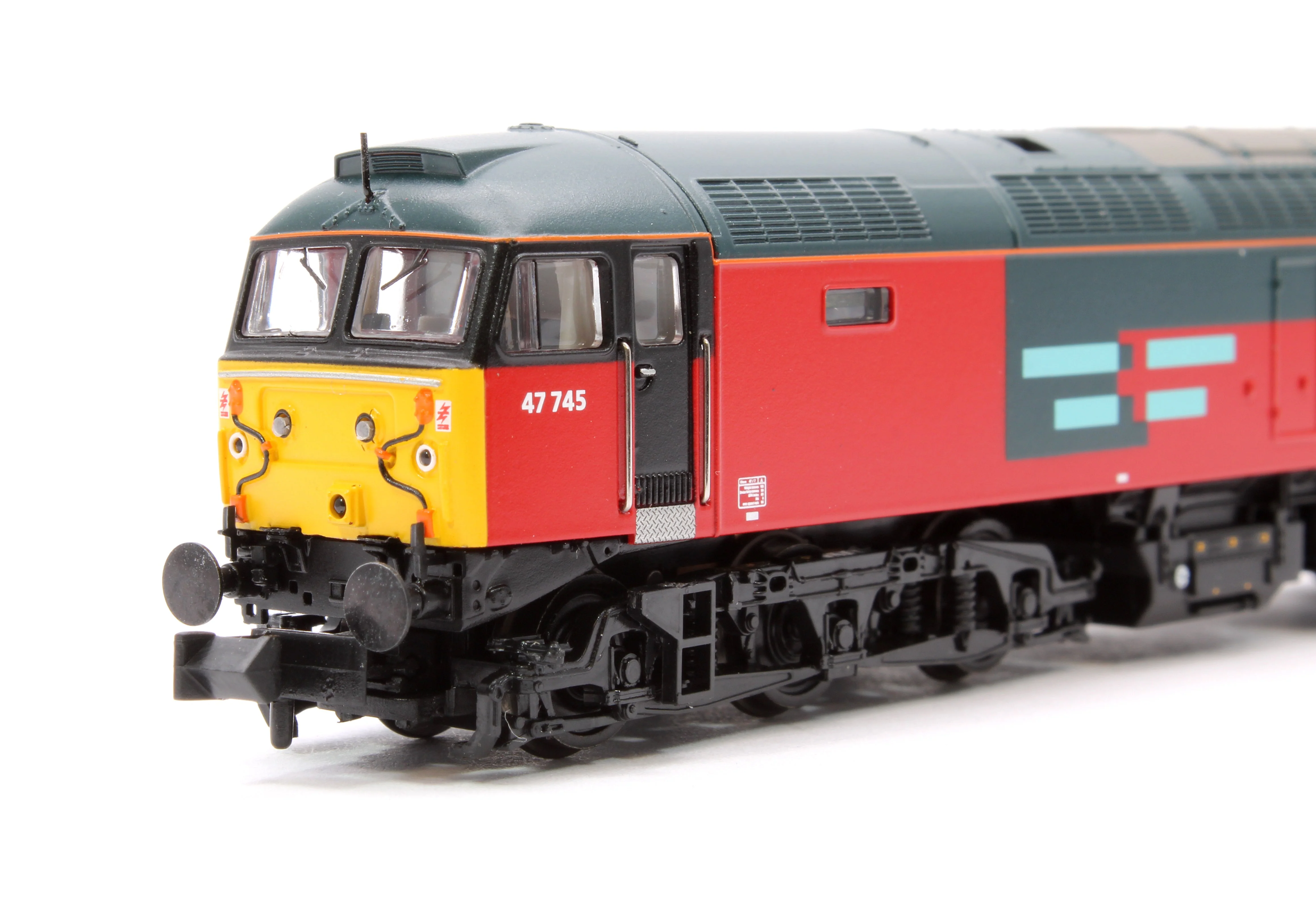 Pre-Owned 372-262 Class 47/7 47745 'Royal London Society For The Blind' Rail Express Systems Diesel Locomotive - Image 6