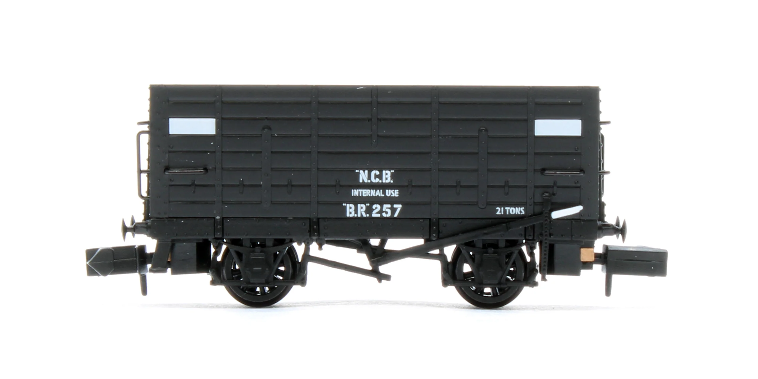 NER P7 Coal Hopper NCB Black No.B.R.257 - Image 3