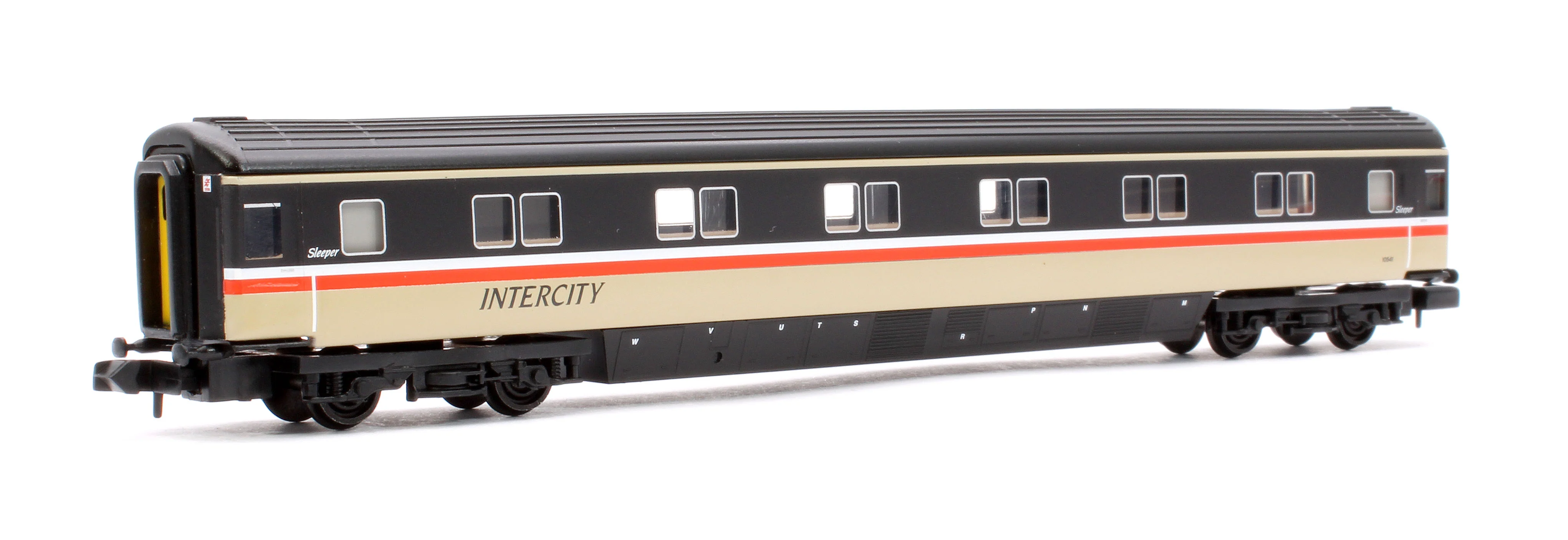 374-478 BR Mk3 SLEP Sleeper with Pantry BR InterCity (Swallow) No.10541