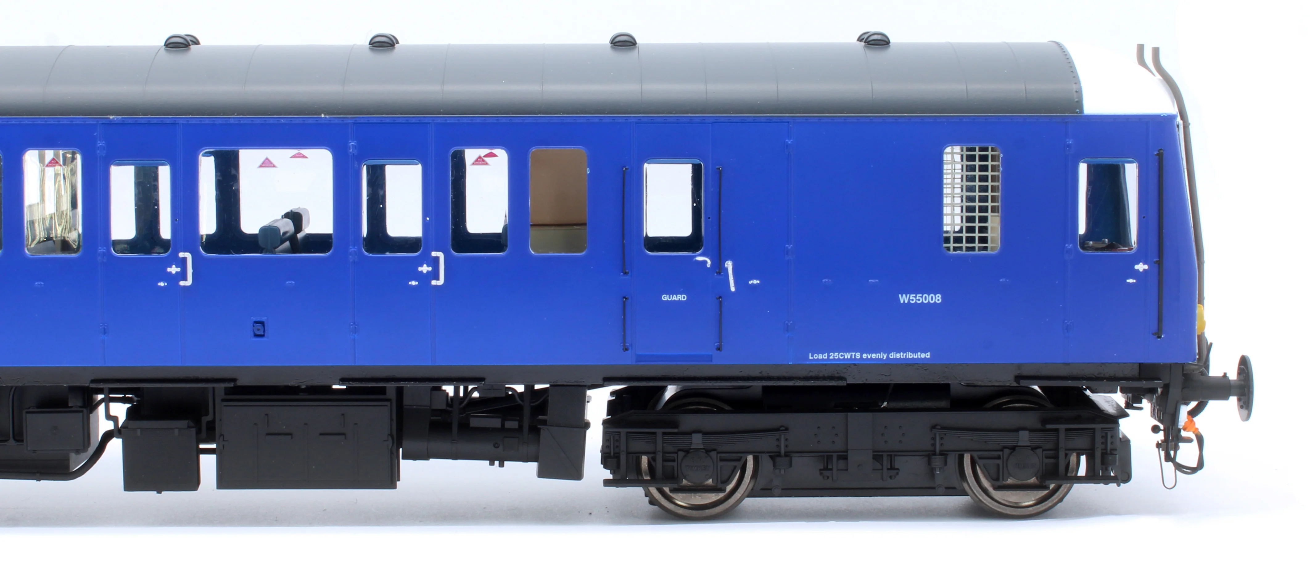 1226 Class 122 BR Blue Small Yellow Panel (White Cab Roof) Single Car DMU W55008 - Image 8