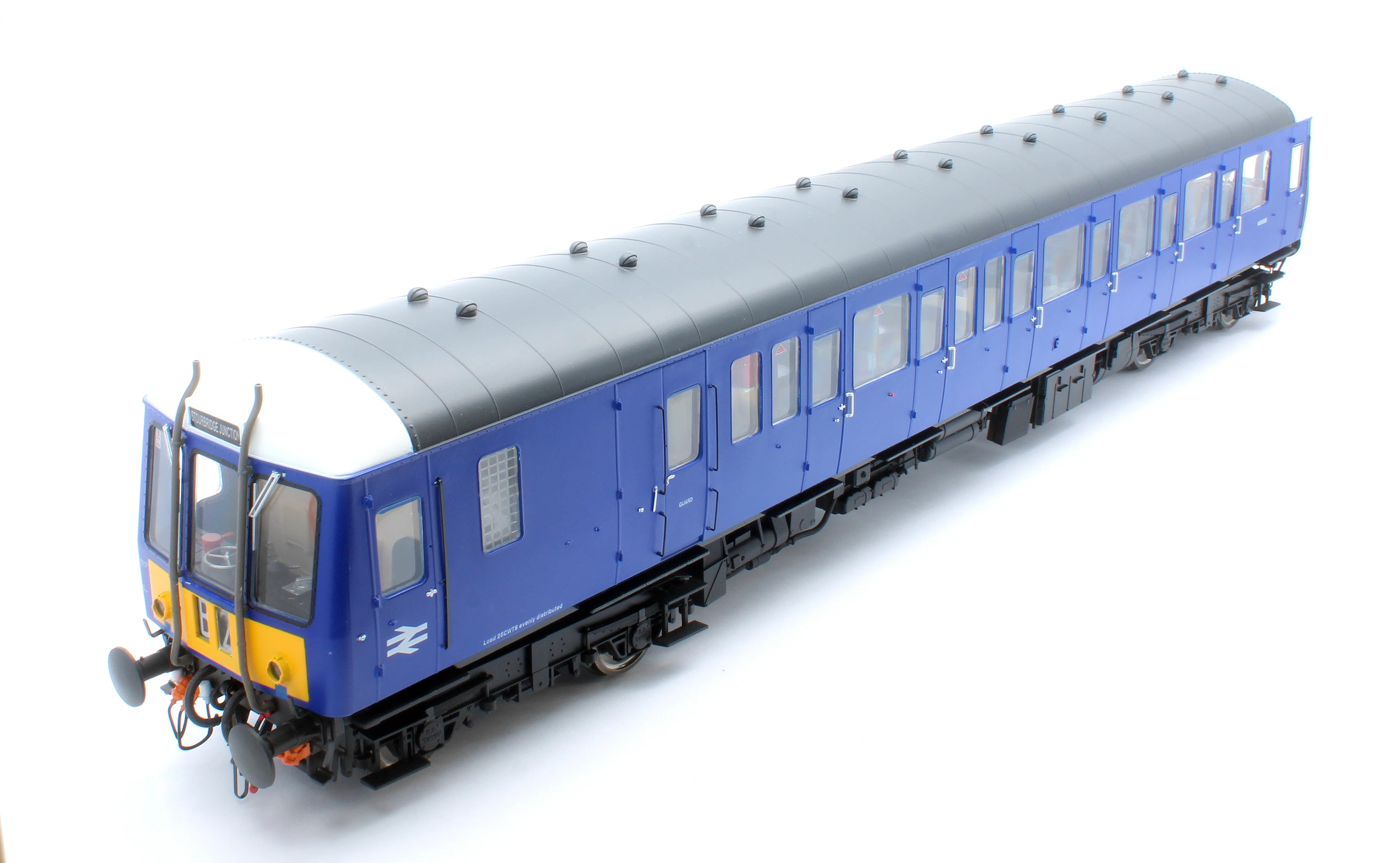 1226 Class 122 BR Blue Small Yellow Panel (White Cab Roof) Single Car DMU W55008 - Image 9