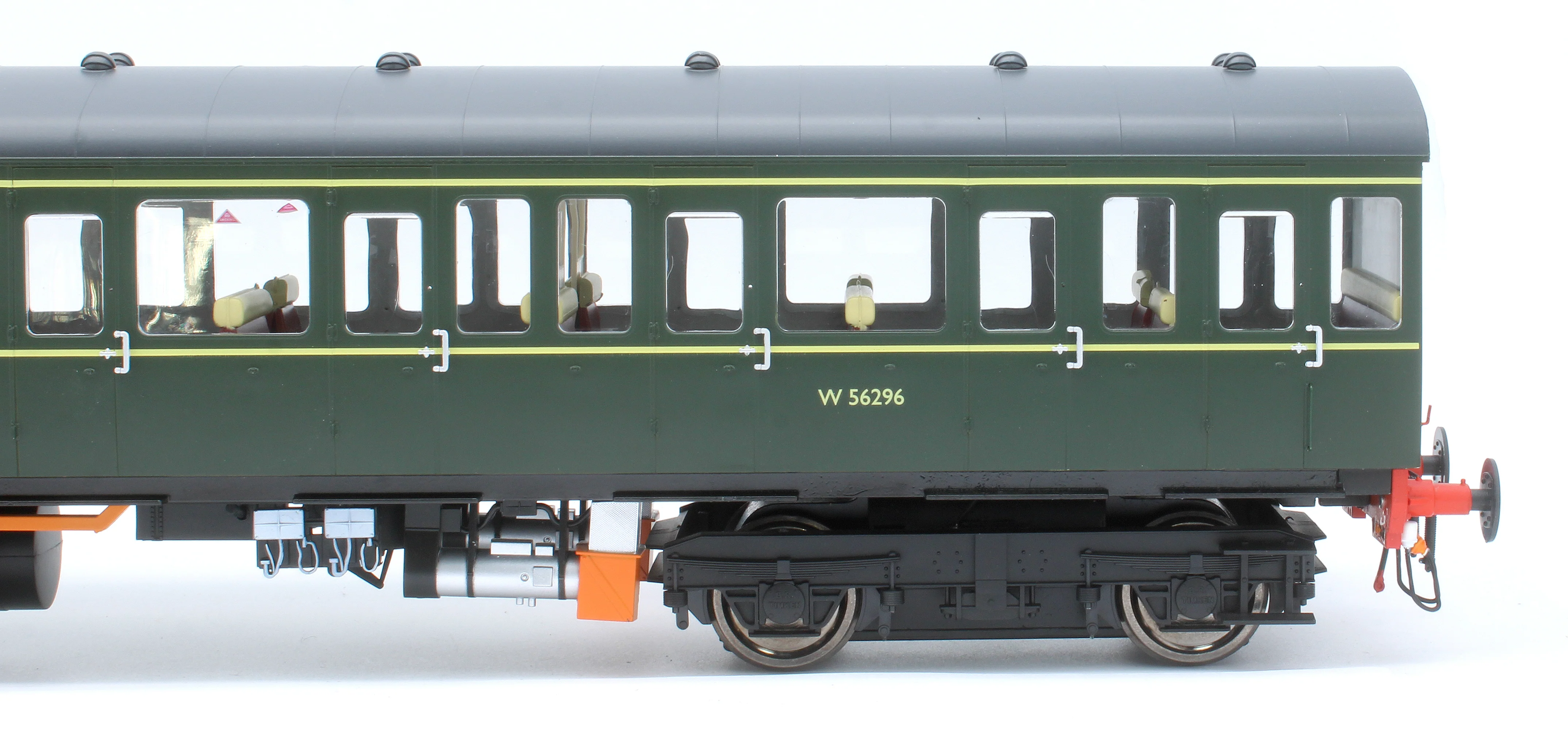 1251 Class 150 BR Green (Small Yellow Panel) Unpowered DMU Trailer Car W56296 - Image 8