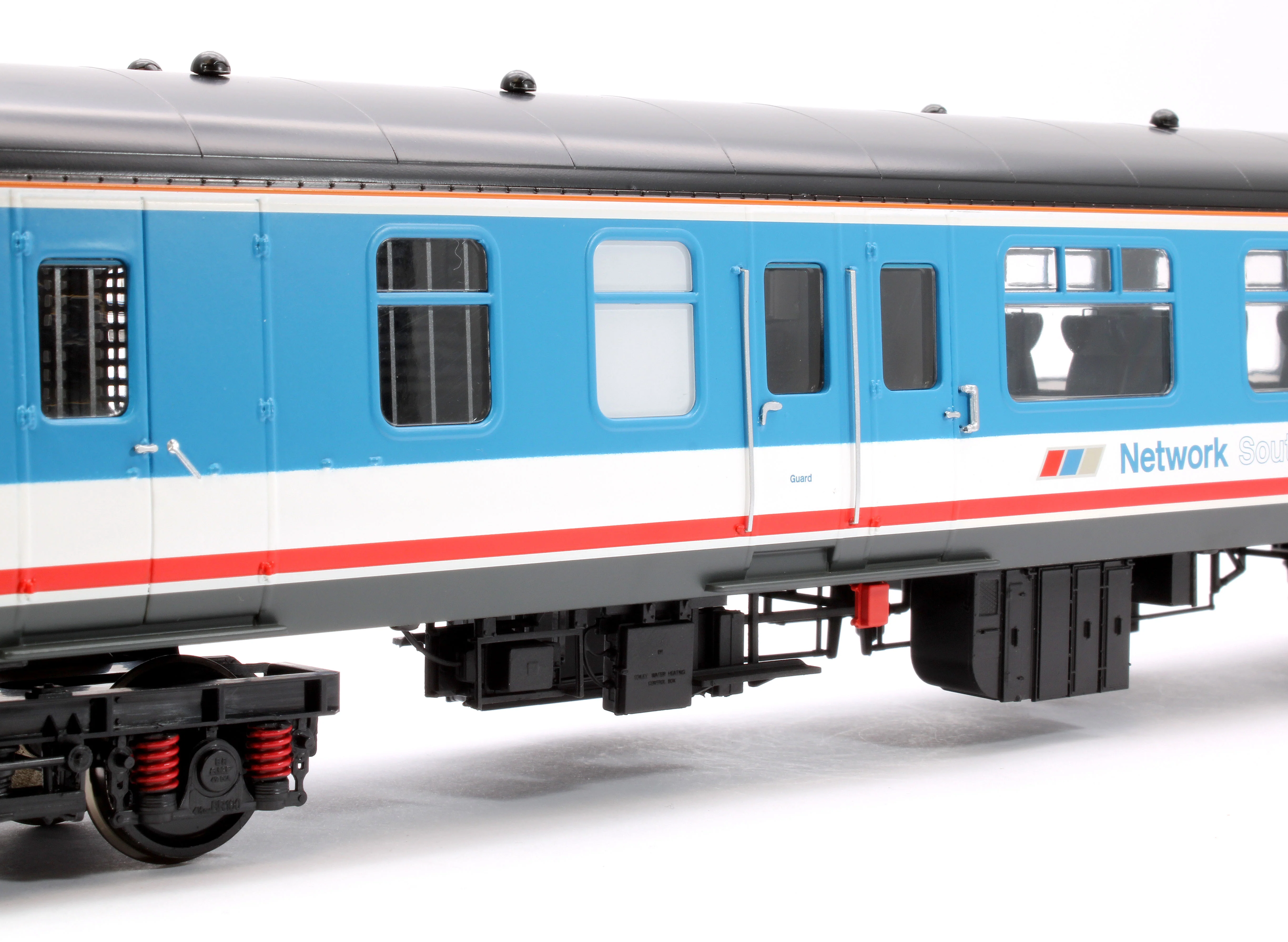 2411 Network SouthEast Mk2 Brake Second Open (BSO) - Image 3